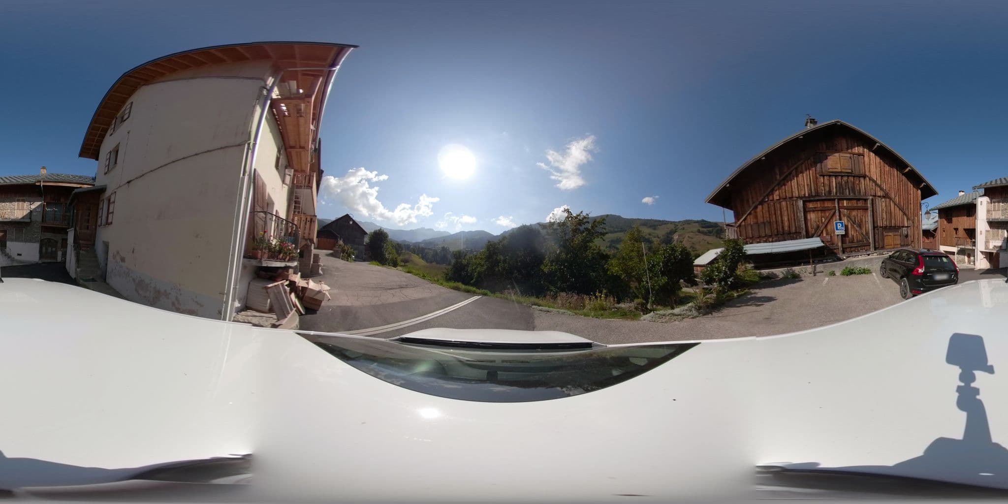 Street view near Skiworld Valmorel, Aigueblanche — © serfim_cit_y (CC BY-SA · Mapillary)
