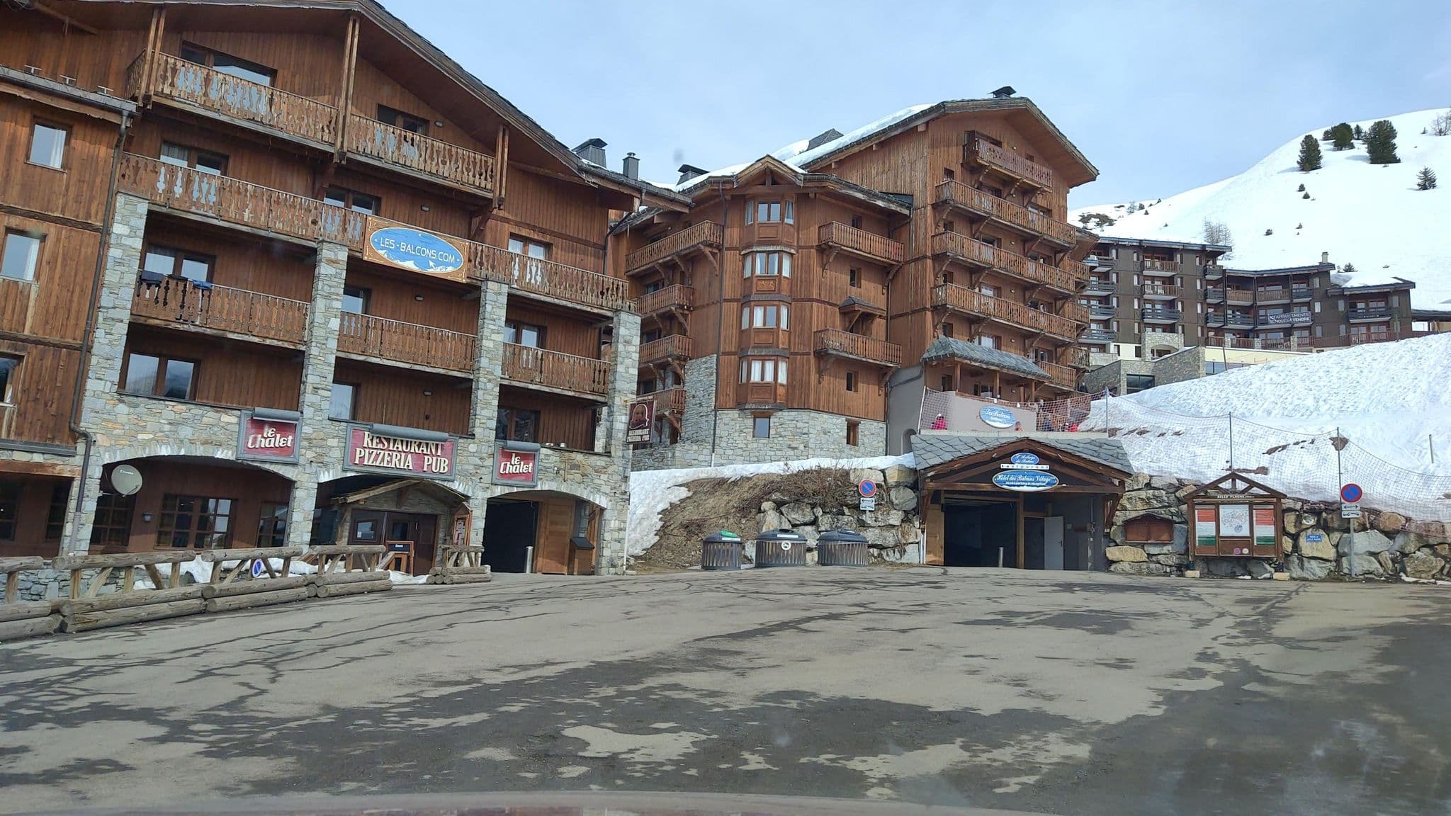 Street view near Les Balcons De Belle Plagne, Belle-Plagne — © MatthieuF4FNE (CC BY-SA · Mapillary)