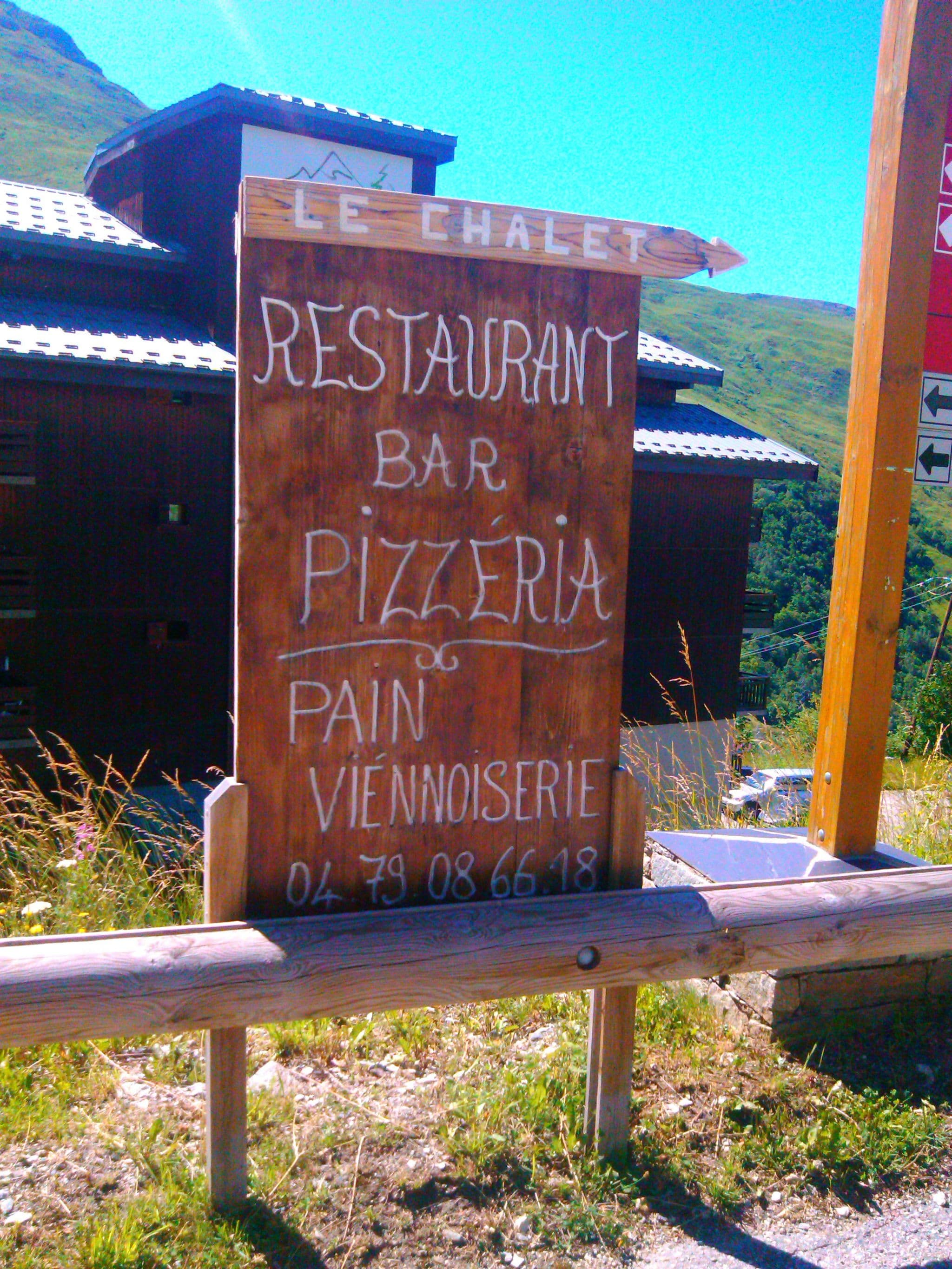 Street view near Hoefer Sport und Reisen, Val Thorens — © zerpou (CC BY-SA · Mapillary)