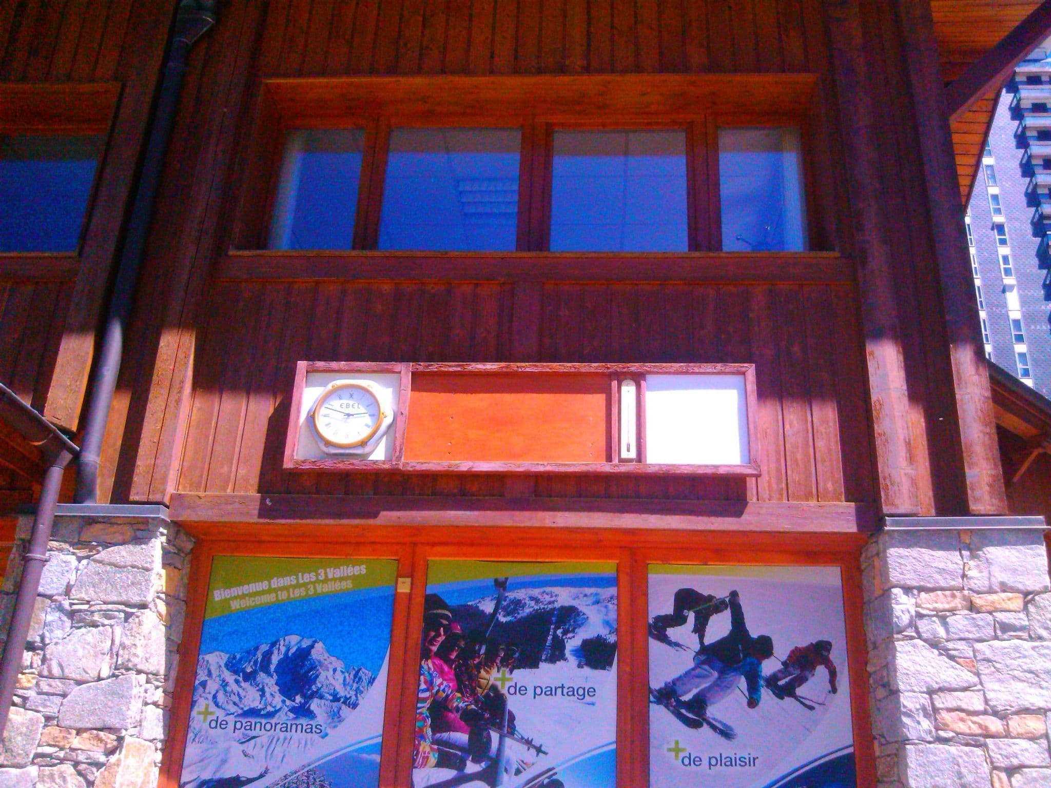 Street view near Odalys Chanteneige, Val Thorens — © zerpou (CC BY-SA · Mapillary)