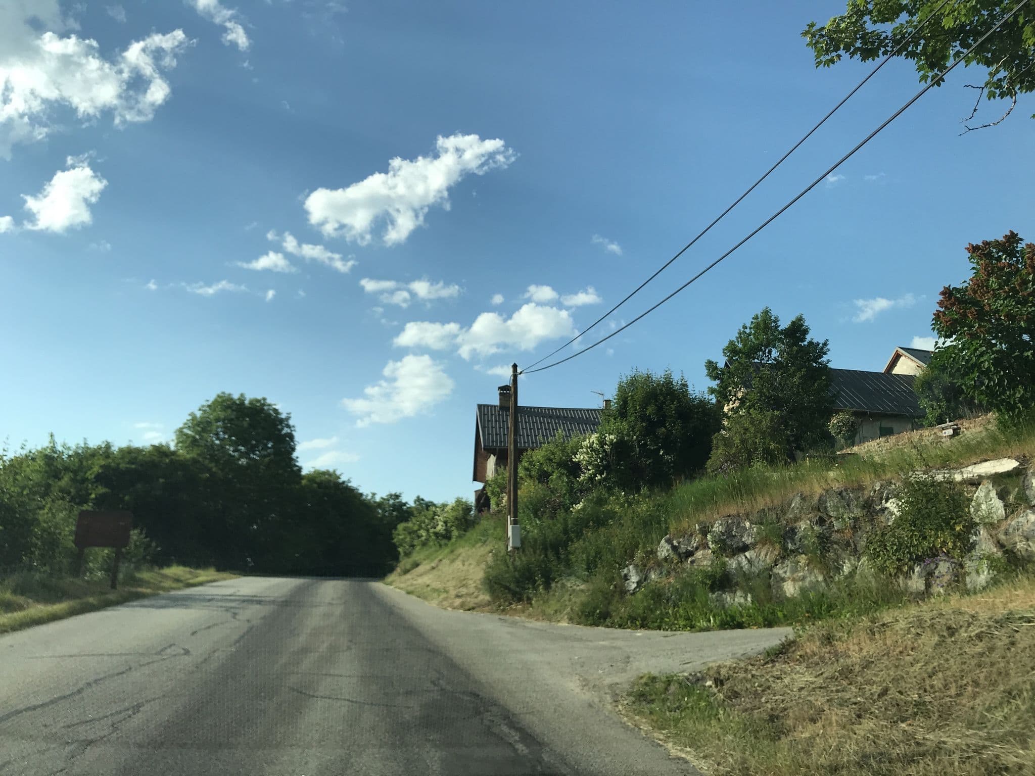 Street view near La Fruitière, Valloire — © pgiraud (CC BY-SA · Mapillary)