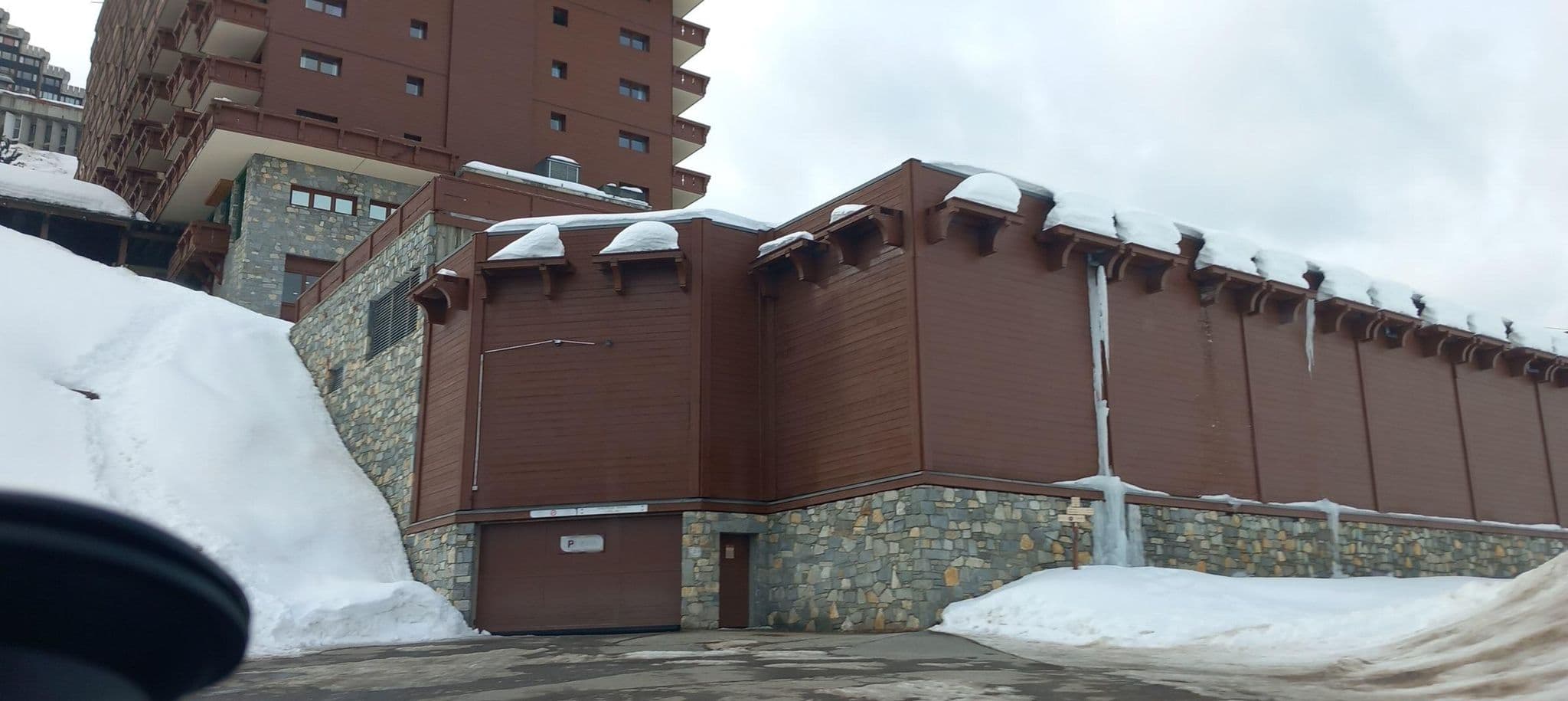 Street view near Gite d'étape Pollen, Belle-Plagne — © MatthieuF4FNE (CC BY-SA · Mapillary)