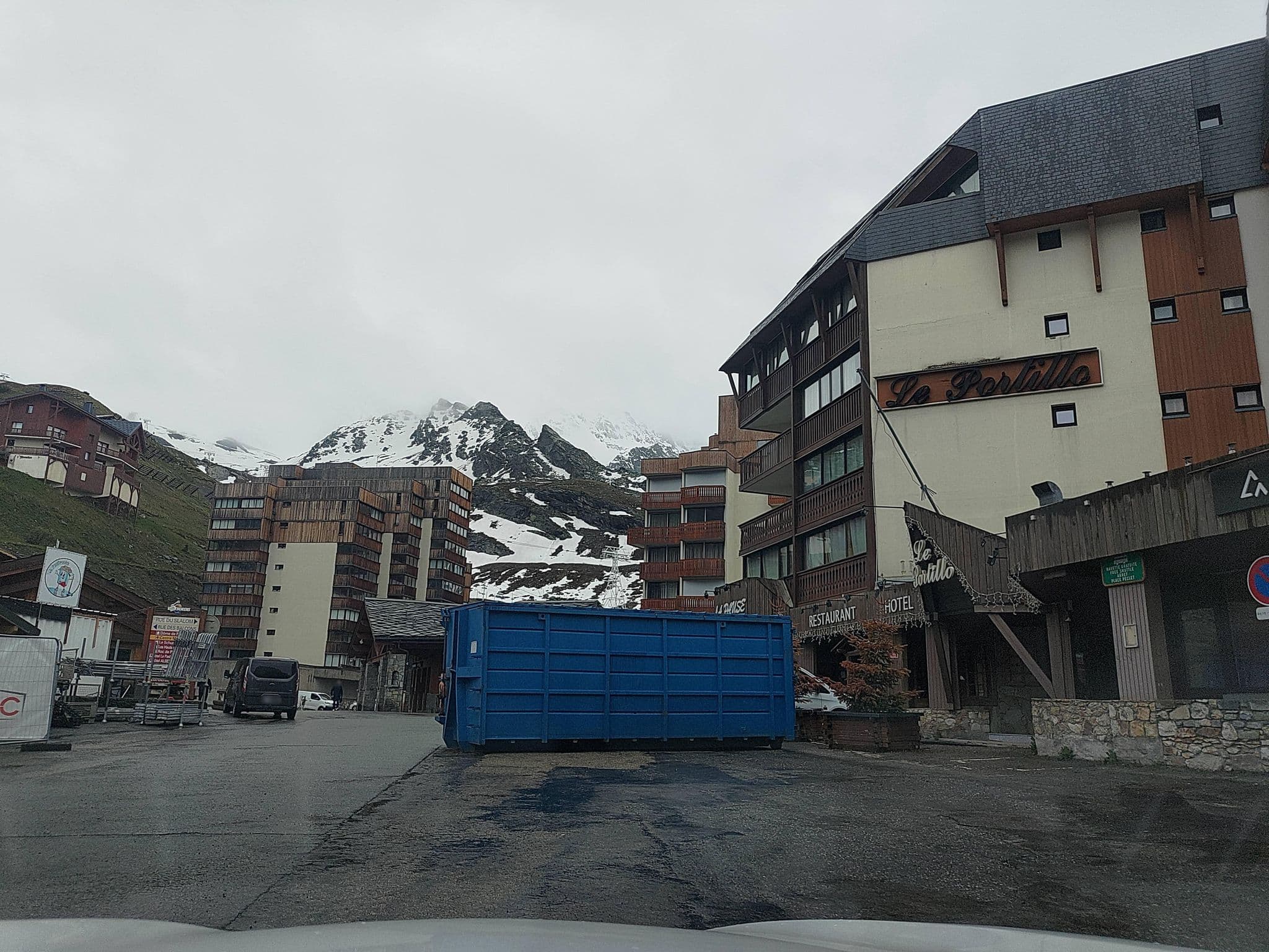 Street view near Location Valto, Val Thorens — © MatthieuF4FNE (CC BY-SA · Mapillary)