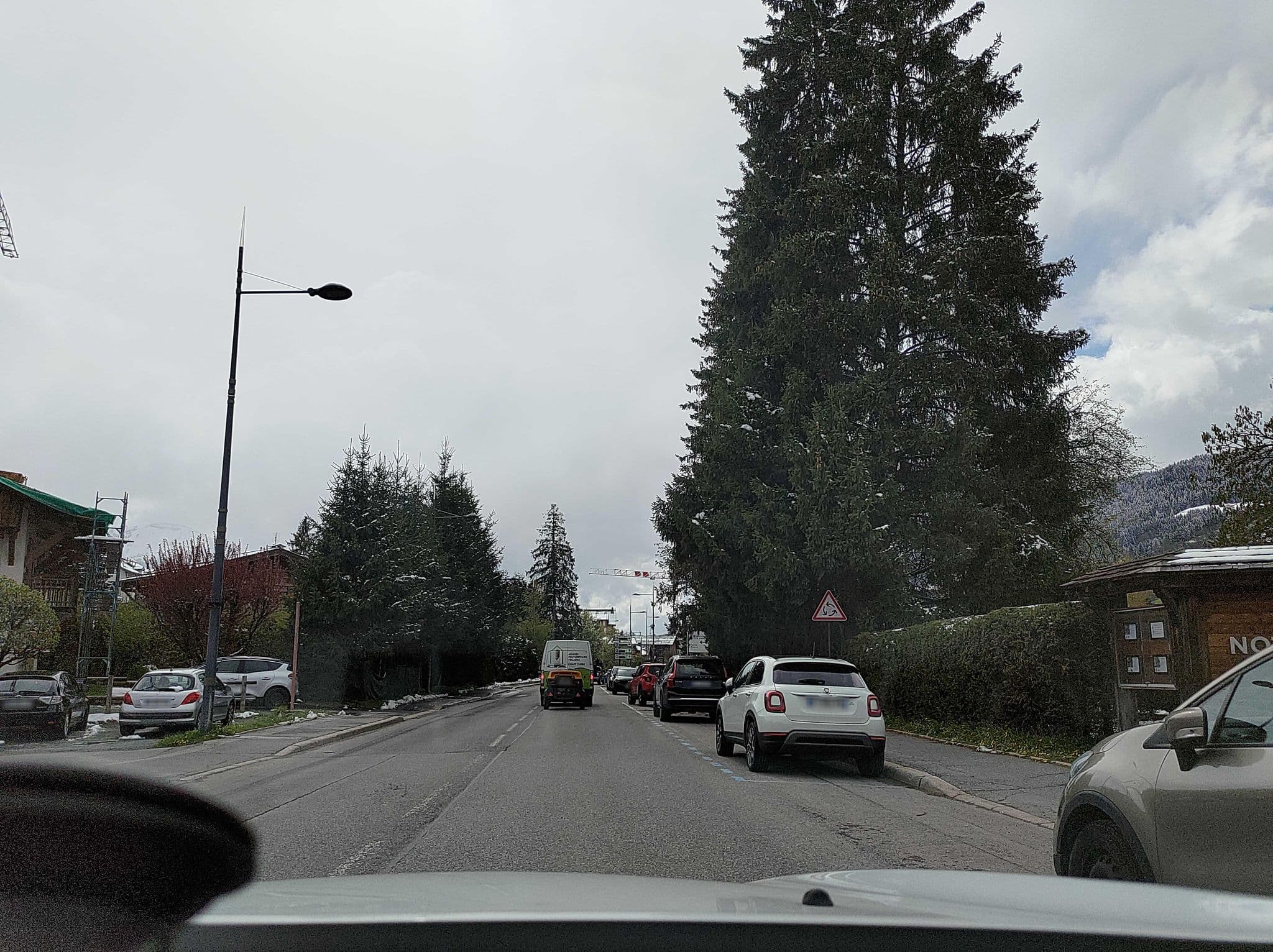 Street view near Chalet Arnica, Megève — © MatthieuF4FNE (CC BY-SA · Mapillary)
