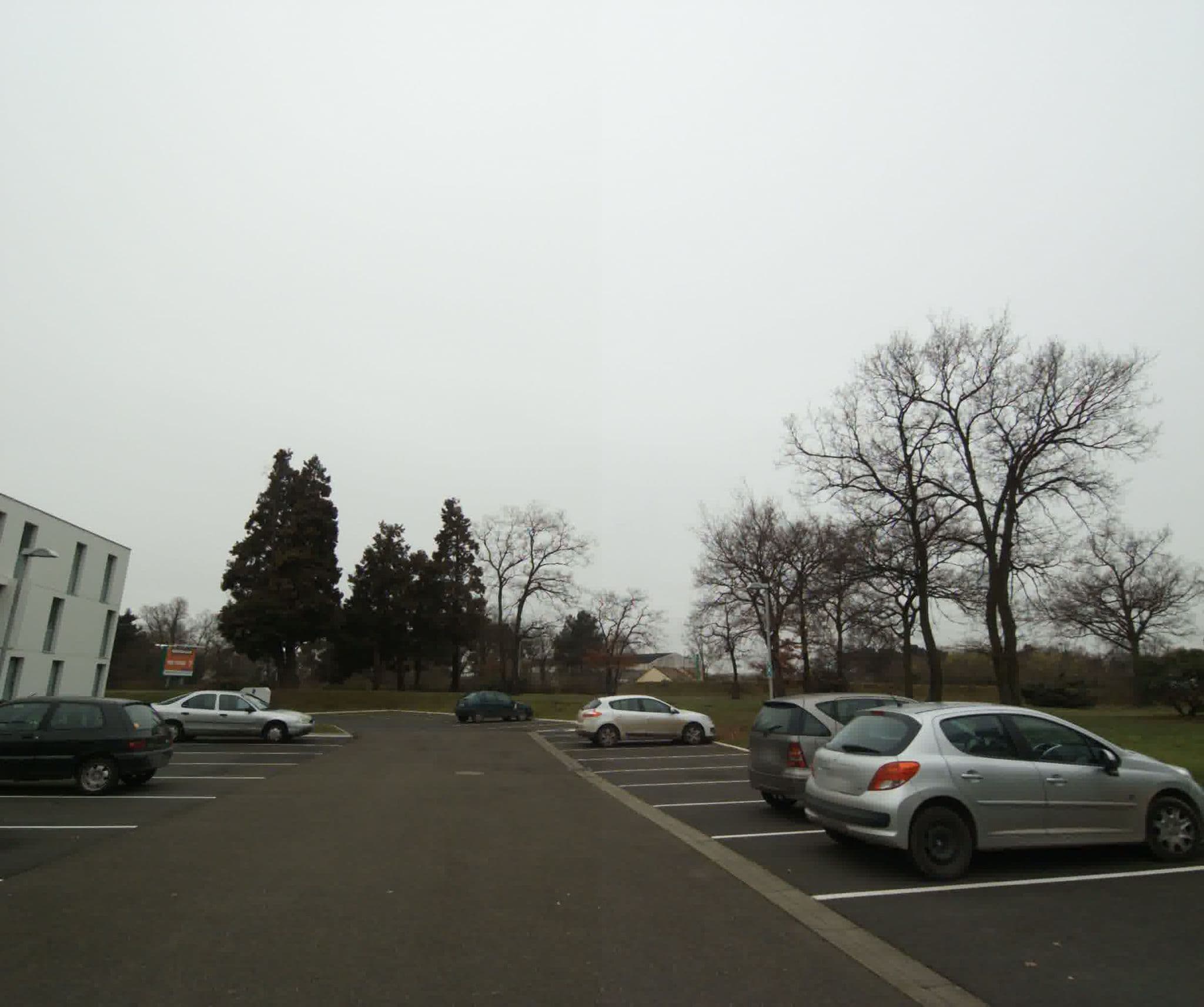Street view near Mercure, Le Mans — © sogefi (CC BY-SA · Mapillary)