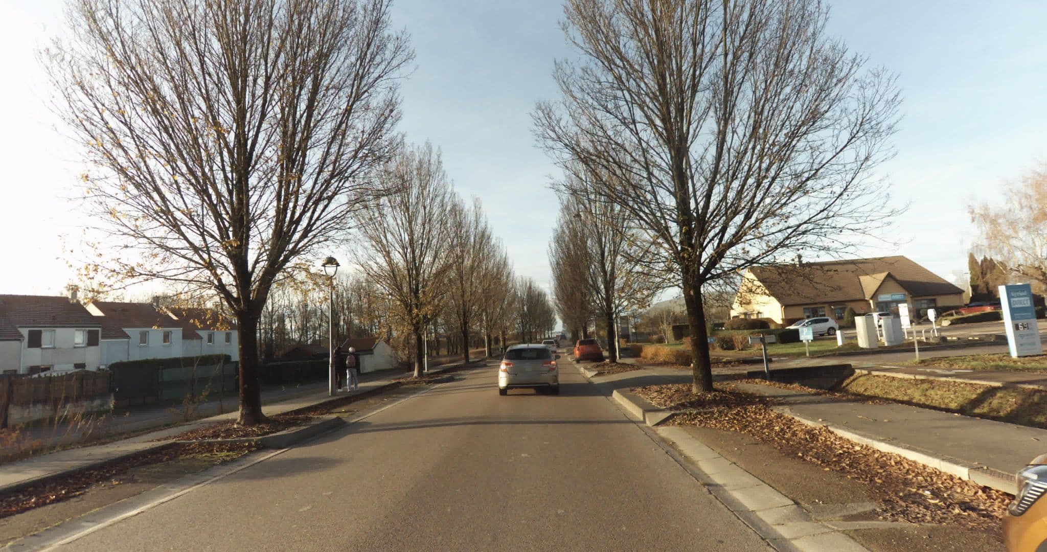 Street view near Kyriad Direct, Bettancourt-la-Ferrée — © sogefi (CC BY-SA · Mapillary)