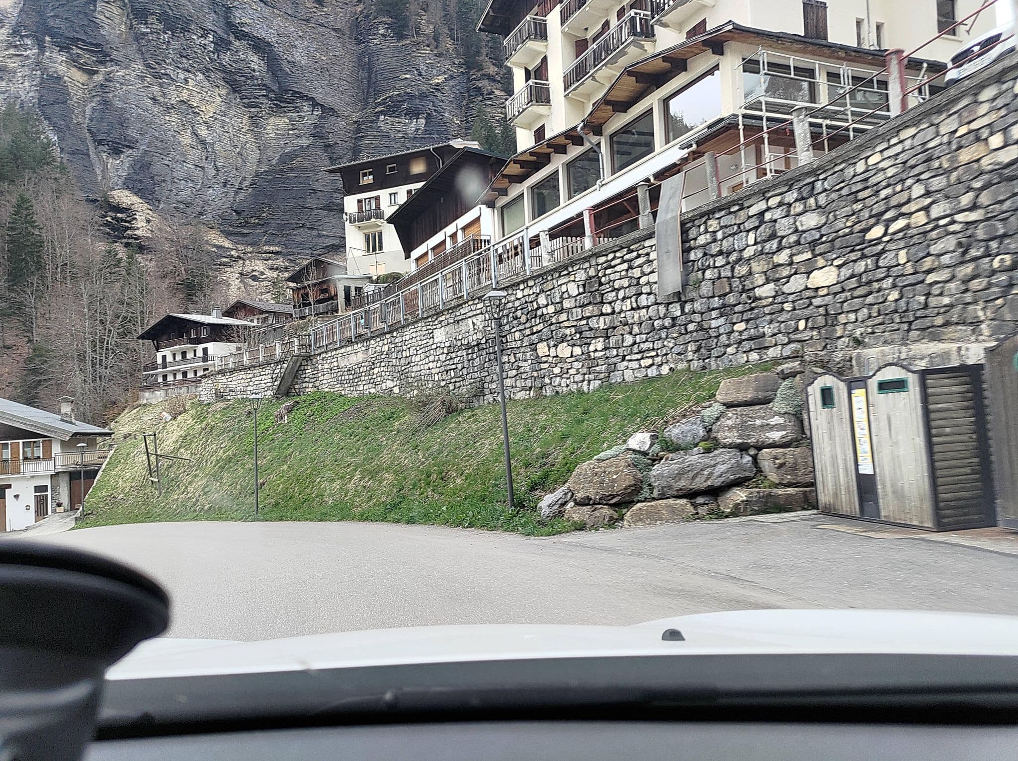 Street view near Hôtel le Soleil d'Or, Praz-sur-Arly — © MatthieuF4FNE (CC BY-SA · Mapillary)