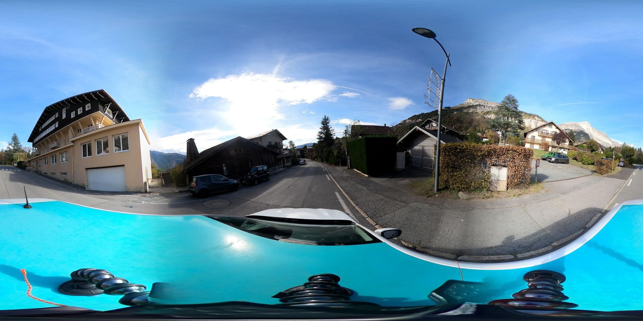 Street view near La Bérangère, Passy — © arteragence (CC BY-SA · Mapillary)
