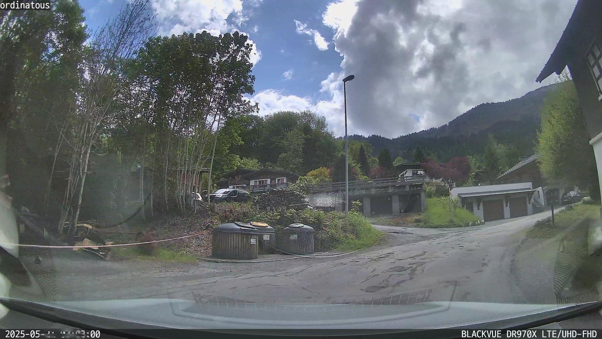 Street view near Le Ranch, Les Houches — © ordinatous (CC BY-SA · Mapillary)