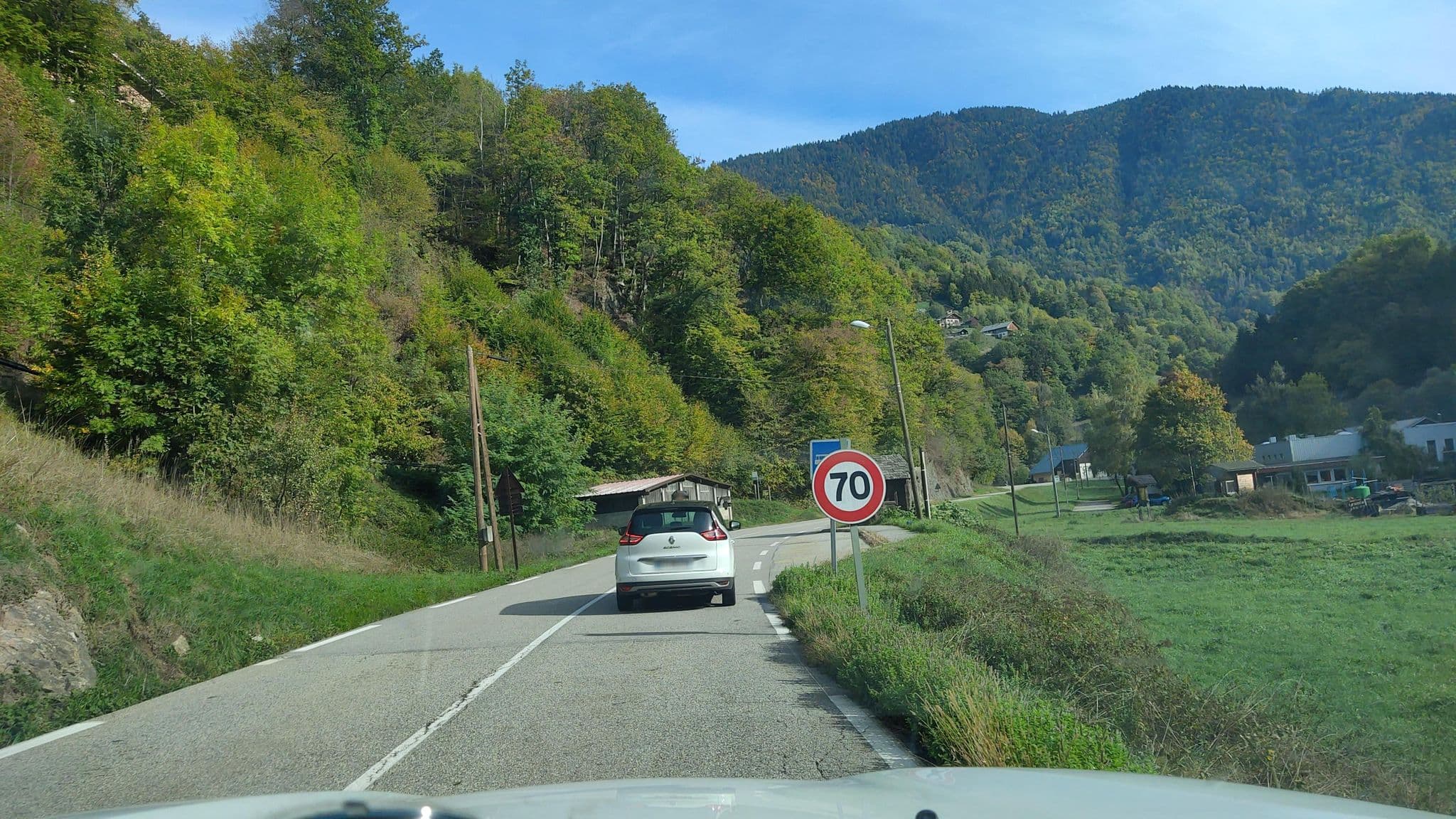Street view near Gite les Boleros, Marthod — © MatthieuF4FNE (CC BY-SA · Mapillary)