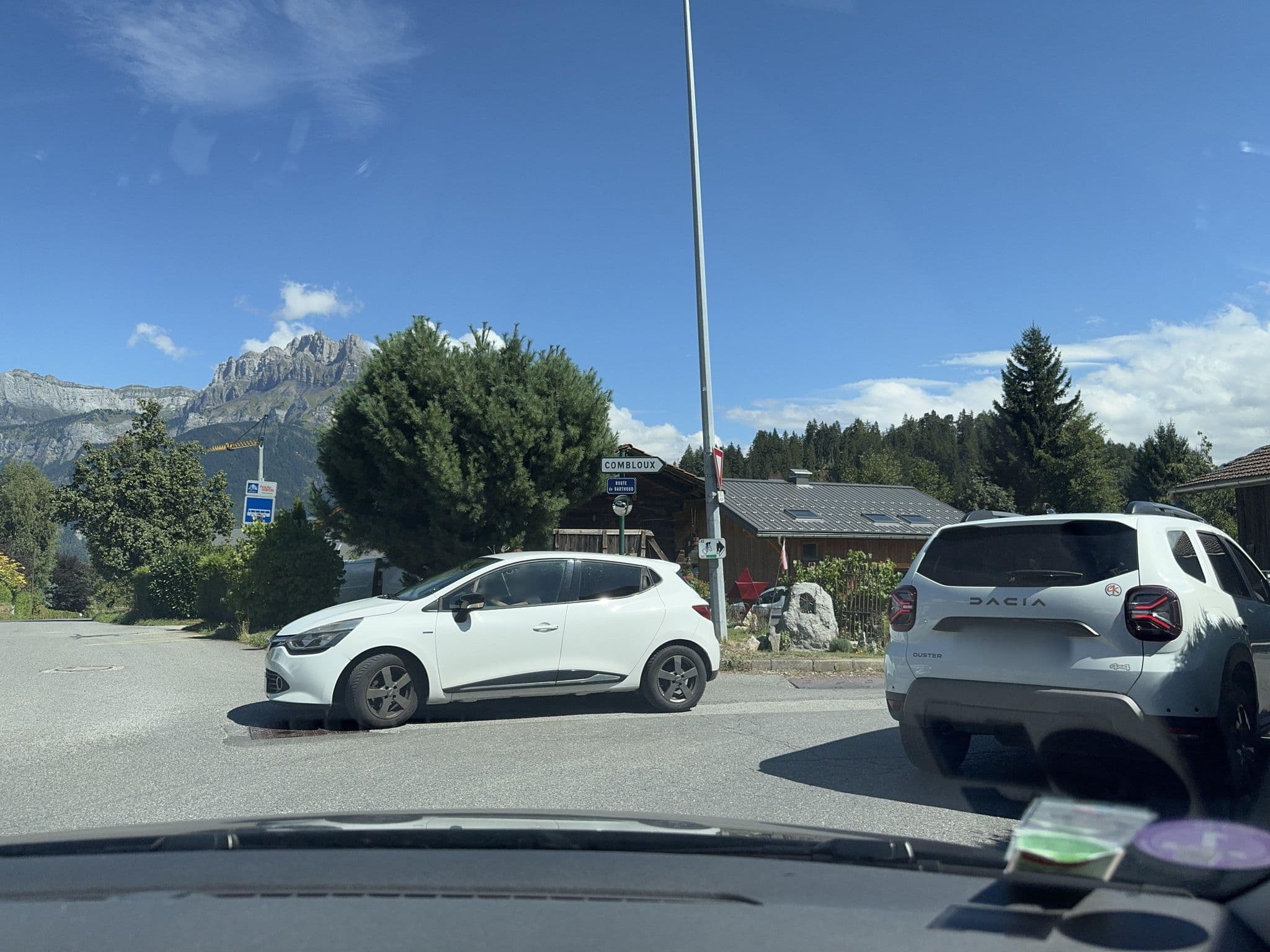 Street view near Gesto, Cordon — © jerome92370 (CC BY-SA · Mapillary)