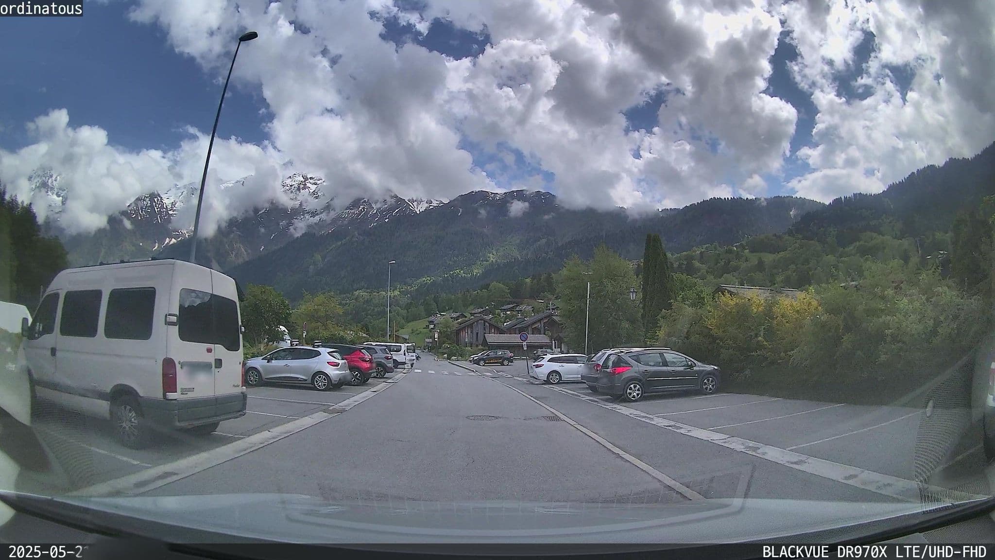 Street view near Residence CGH le Hameau de Pierre Blanche, Les Houches — © ordinatous (CC BY-SA · Mapillary)