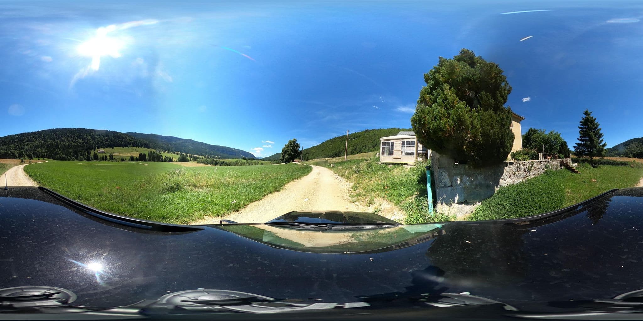 Street view near La Marténie, Gex — © sogefi (CC BY-SA · Mapillary)