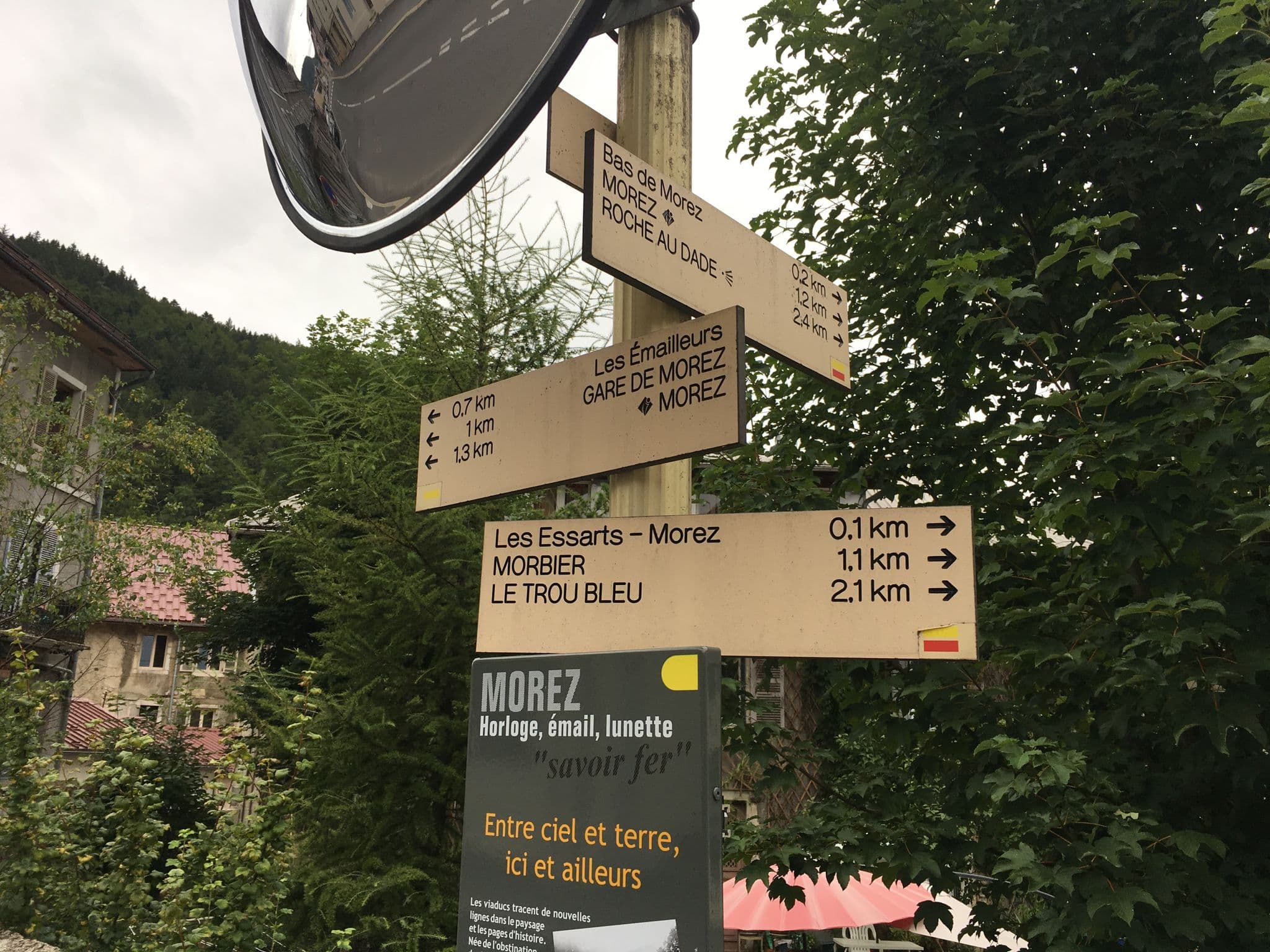 Street view near Chez steph et frank, Morez — © pyth (CC BY-SA · Mapillary)