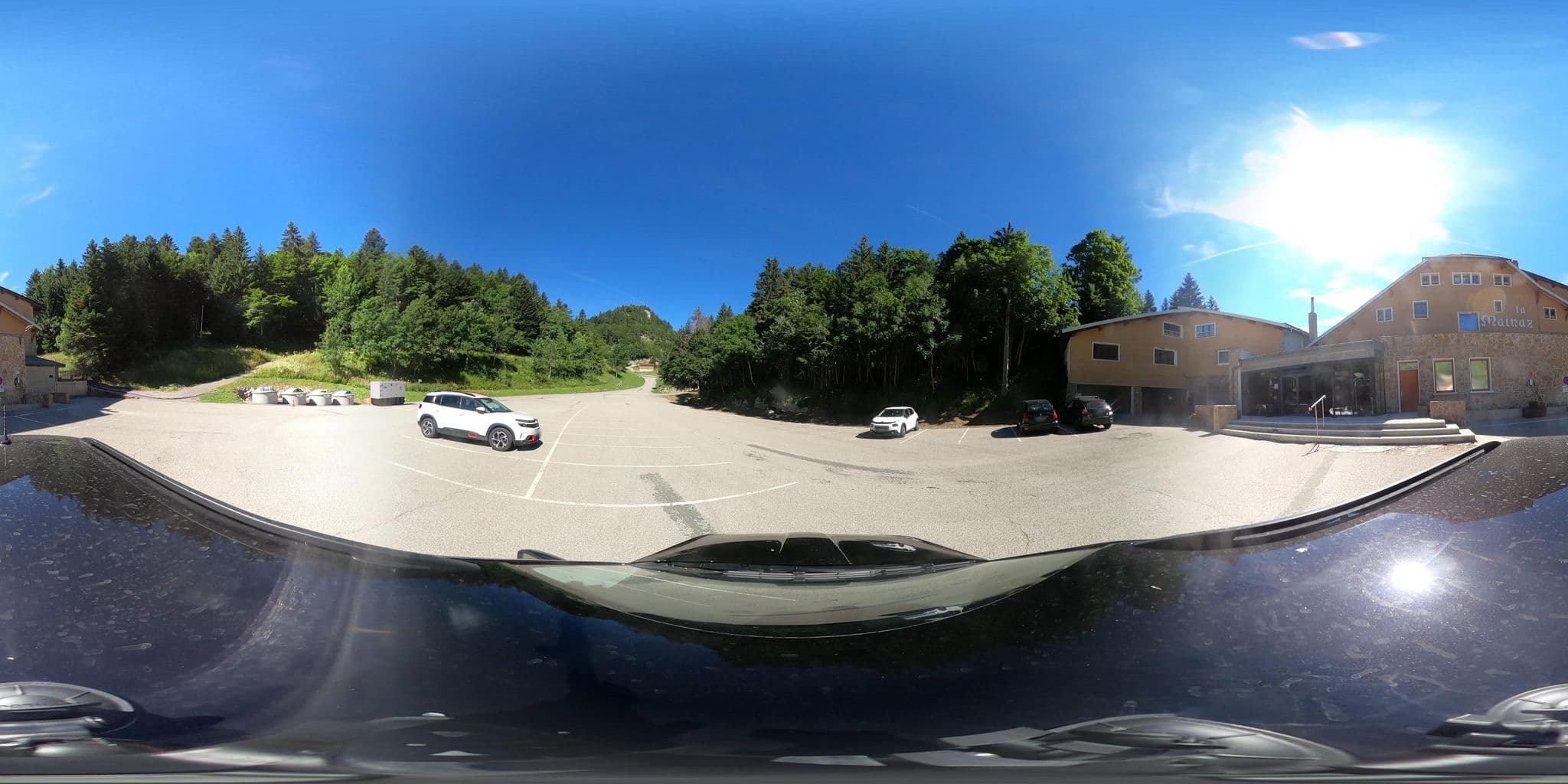 Street view near Chalet-Hôtel La Mainaz Restaurant & Resort, The Originals Collection (Relais du Silence), Gex — © sogefi (CC BY-SA · Mapillary)