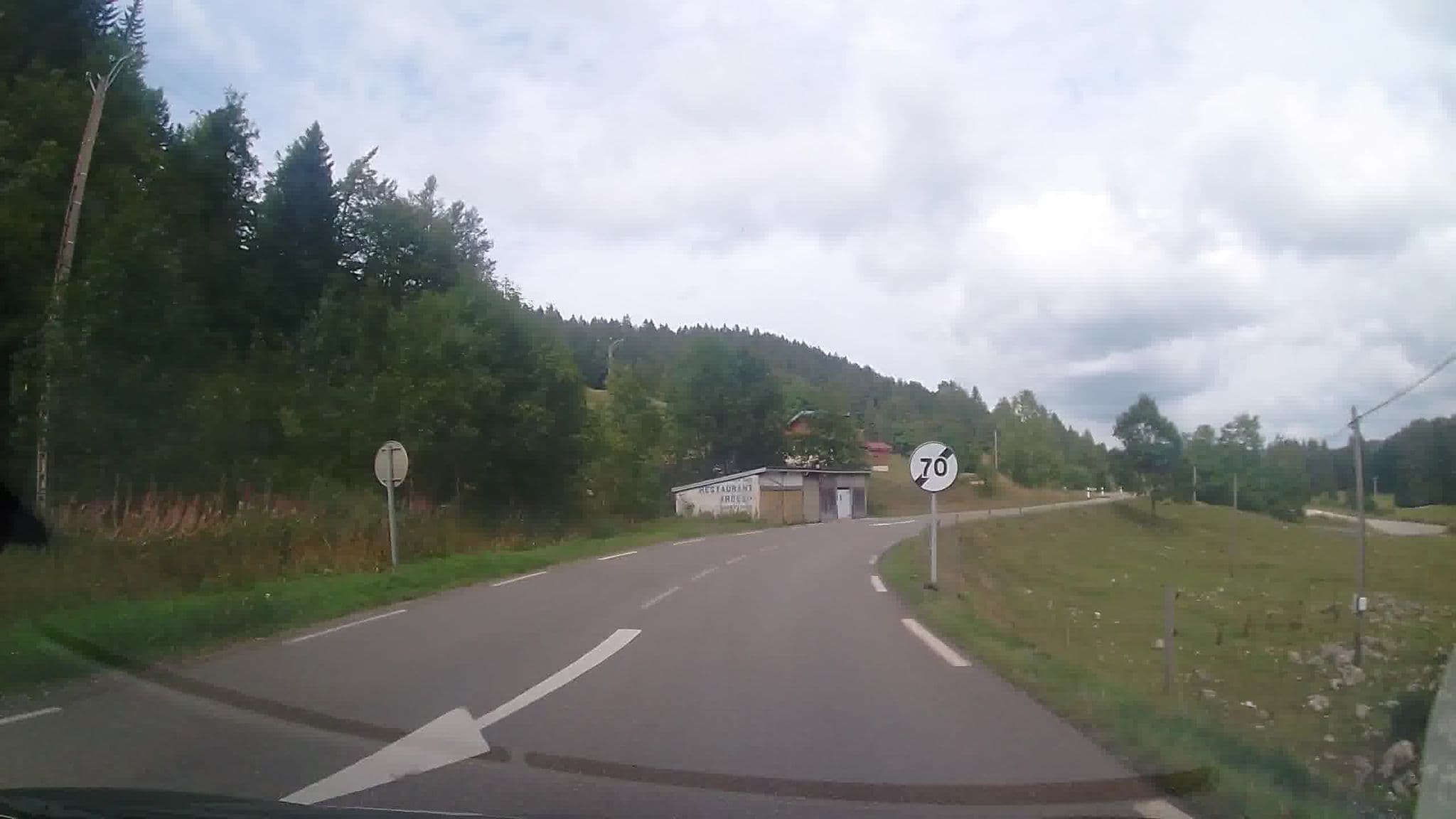 Street view near Gites de vacances Residence la Babaute les ROUSSES, Les Rousses — © trigpoint (CC BY-SA · Mapillary)
