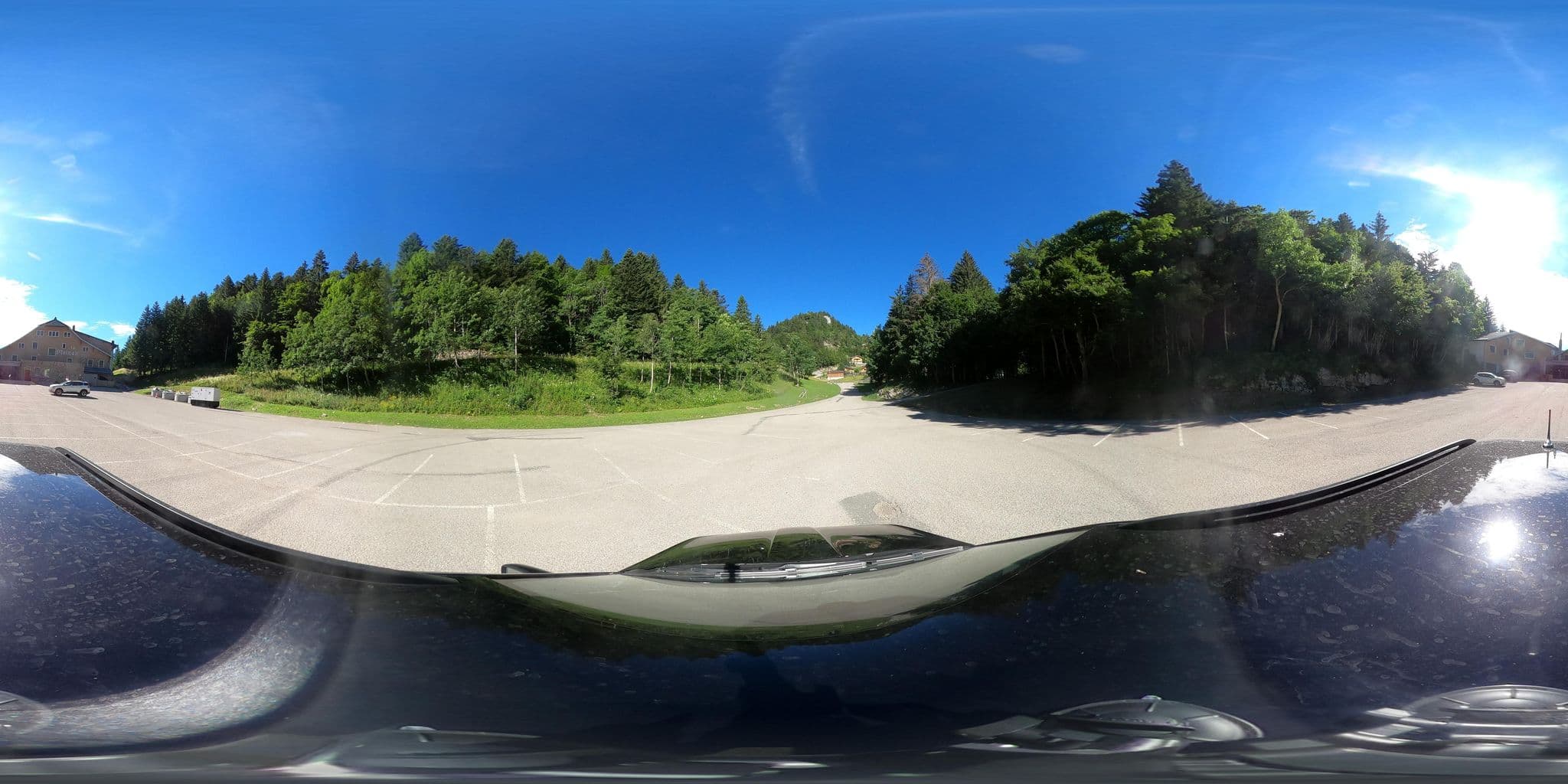 Street view near Hôtel Restaurant la Mainaz, Gex — © sogefi (CC BY-SA · Mapillary)