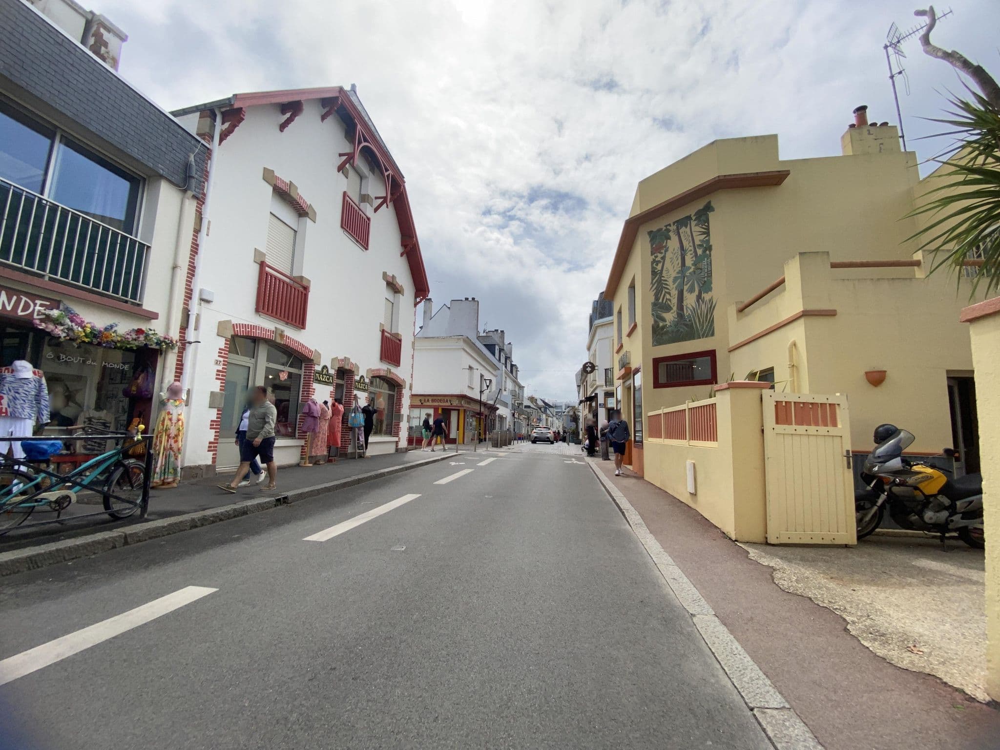 Street view near Albatros, Quiberon — © deleted_user (CC BY-SA · Mapillary)