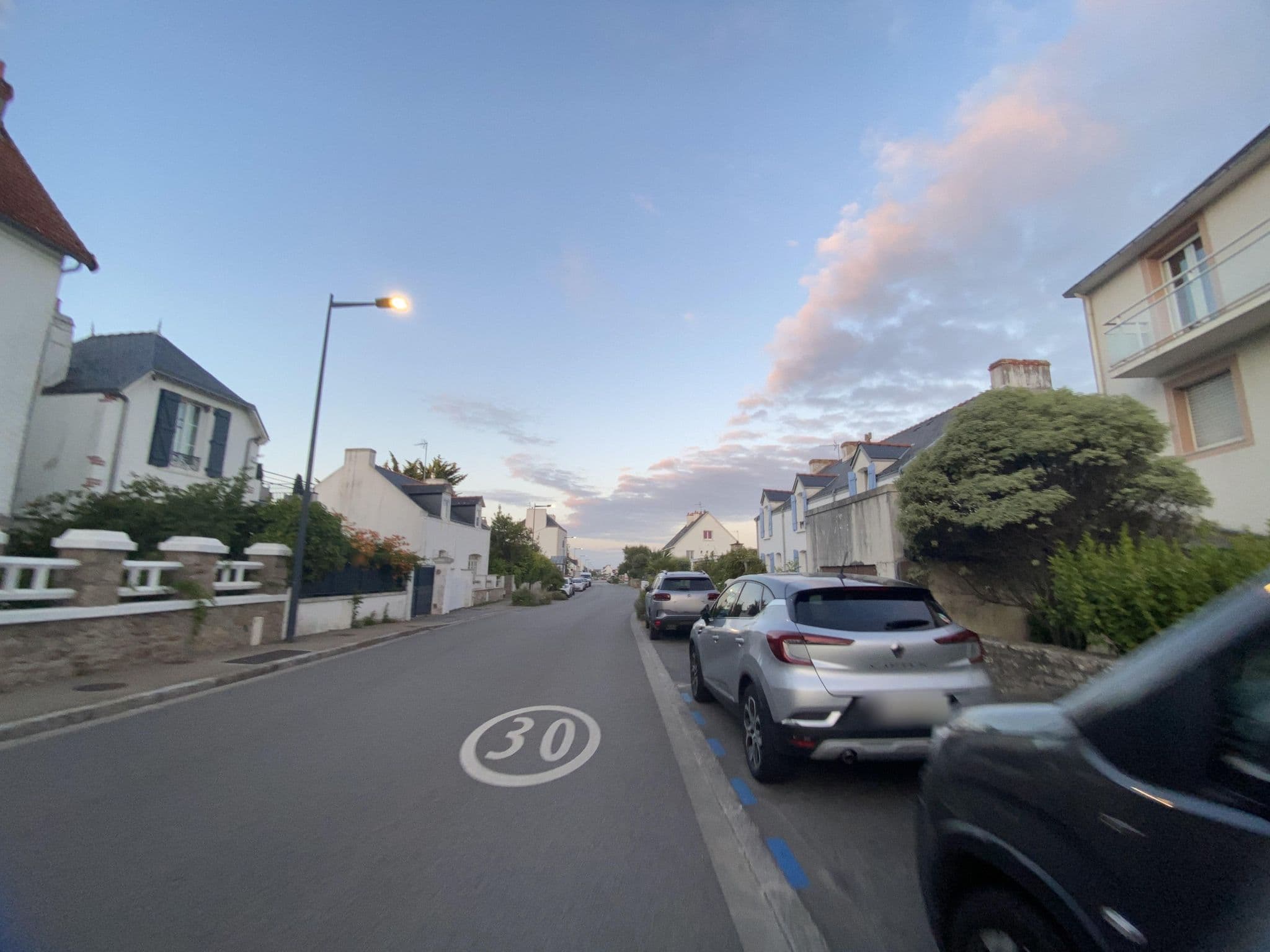Street view near Ibis Styles Quiberon Centre, Quiberon — © deleted_user (CC BY-SA · Mapillary)