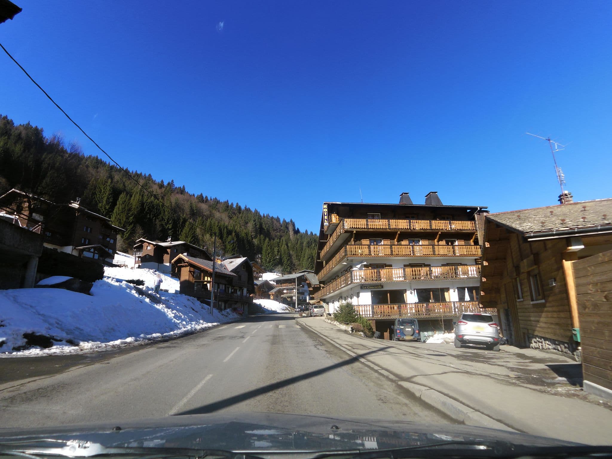 Street view near Snion Chalet Morzine, Morzine — © legrandblond (CC BY-SA · Mapillary)
