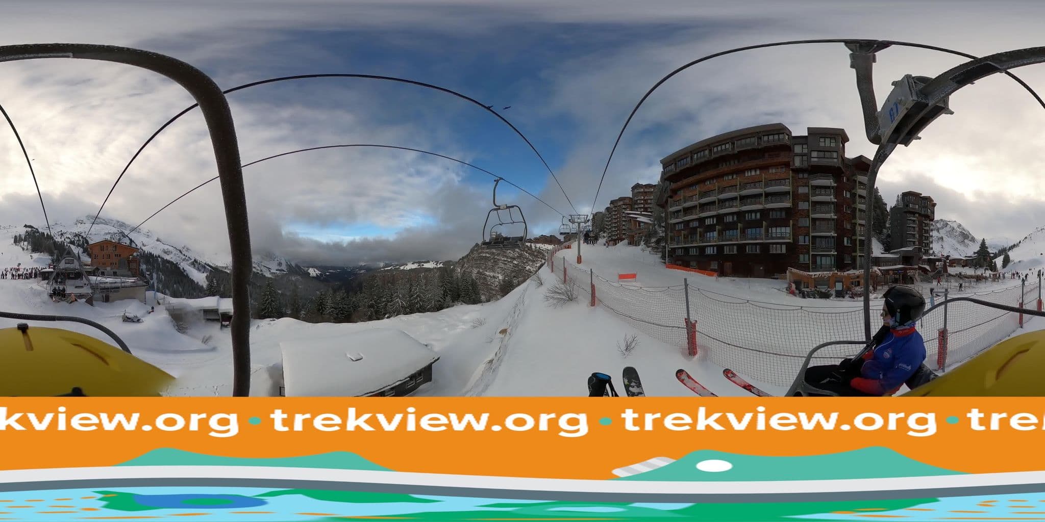 Street view near Village Igloo Morzine Avoriaz, Morzine — © trekviewed (CC BY-SA · Mapillary)