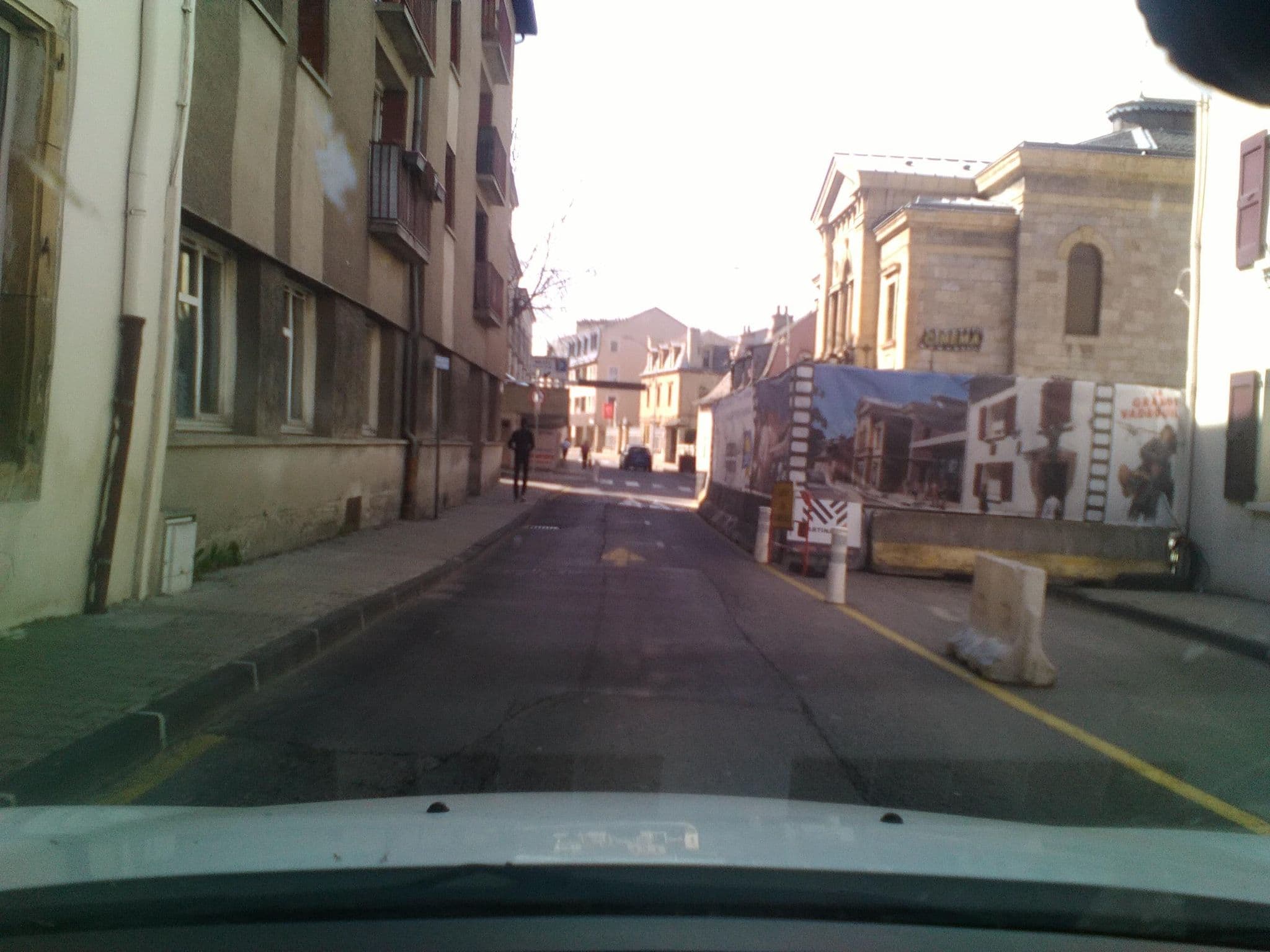 Street view near Hôtel de France, Mende — © blup (CC BY-SA · Mapillary)