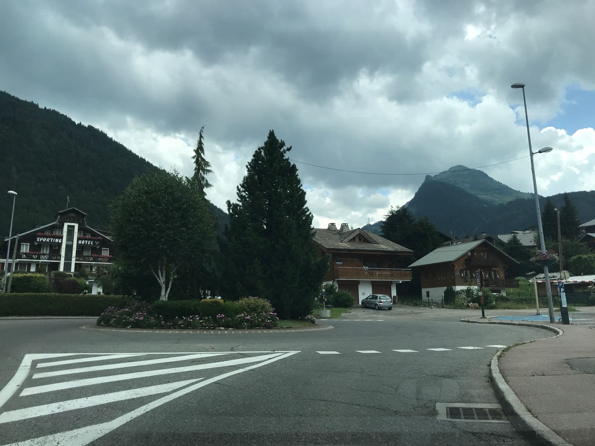 Street view near Florimontane, Morzine — © pgiraud (CC BY-SA · Mapillary)