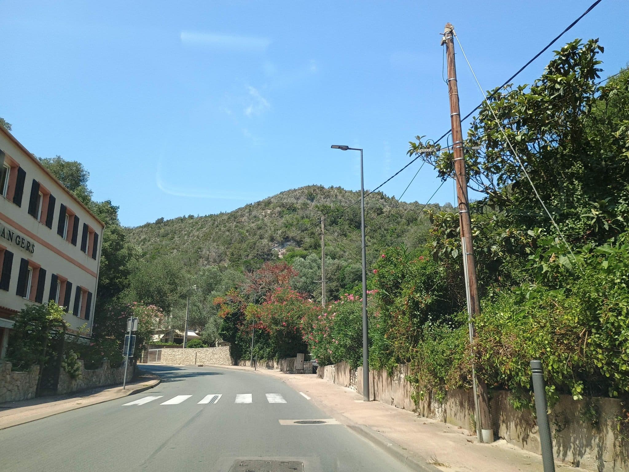 Street view near Hôtel Des Etrangers, Bonifacio — © thetornado76 (CC BY-SA · Mapillary)