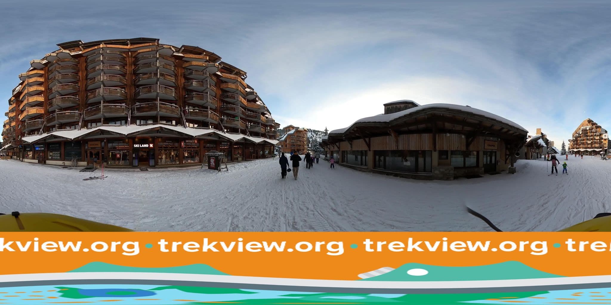 Street view near Residences Quartier Falaise, Morzine — © trekviewed (CC BY-SA · Mapillary)