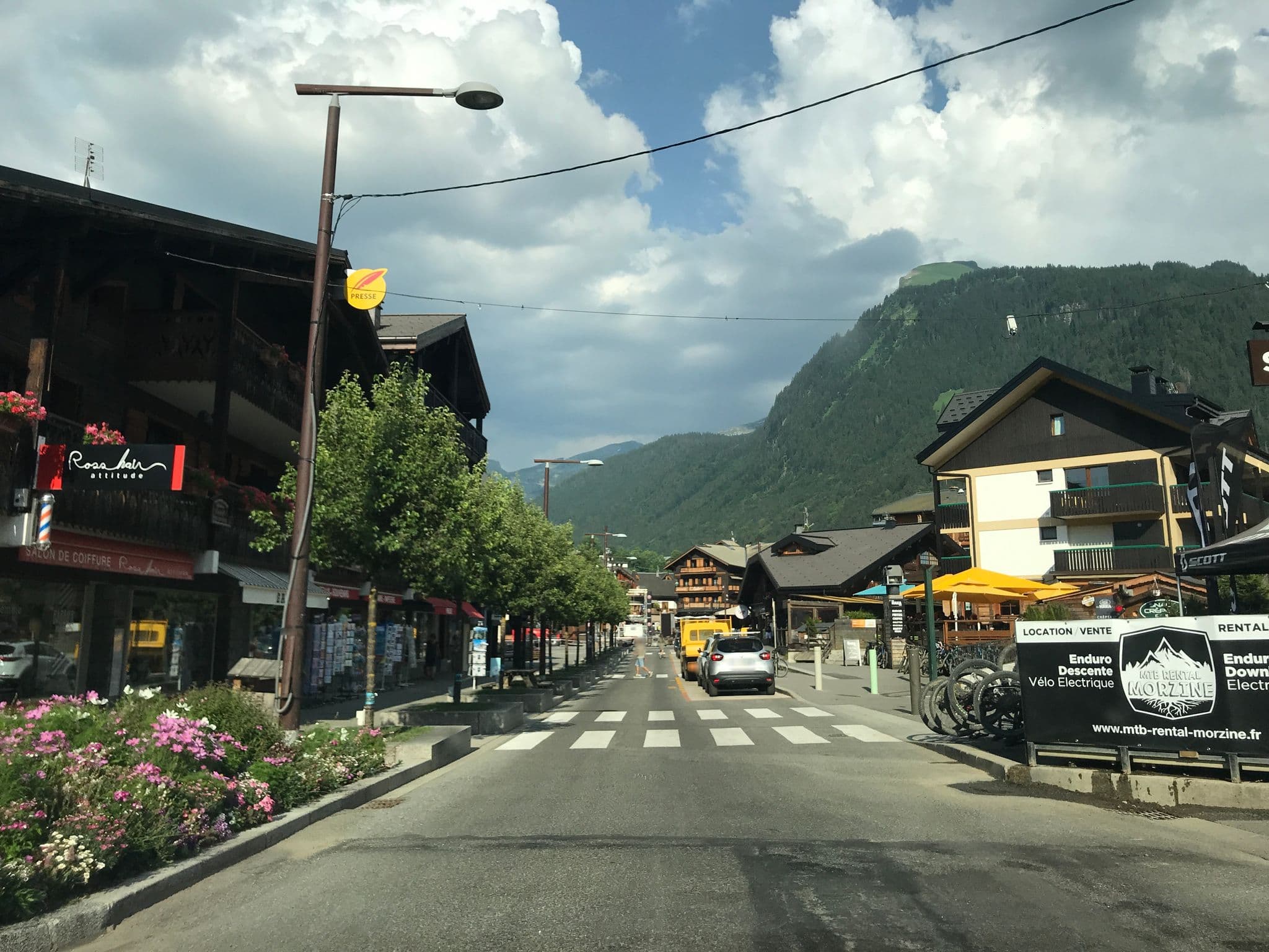 Street view near Résidence CRIDELF, Morzine — © pgiraud (CC BY-SA · Mapillary)