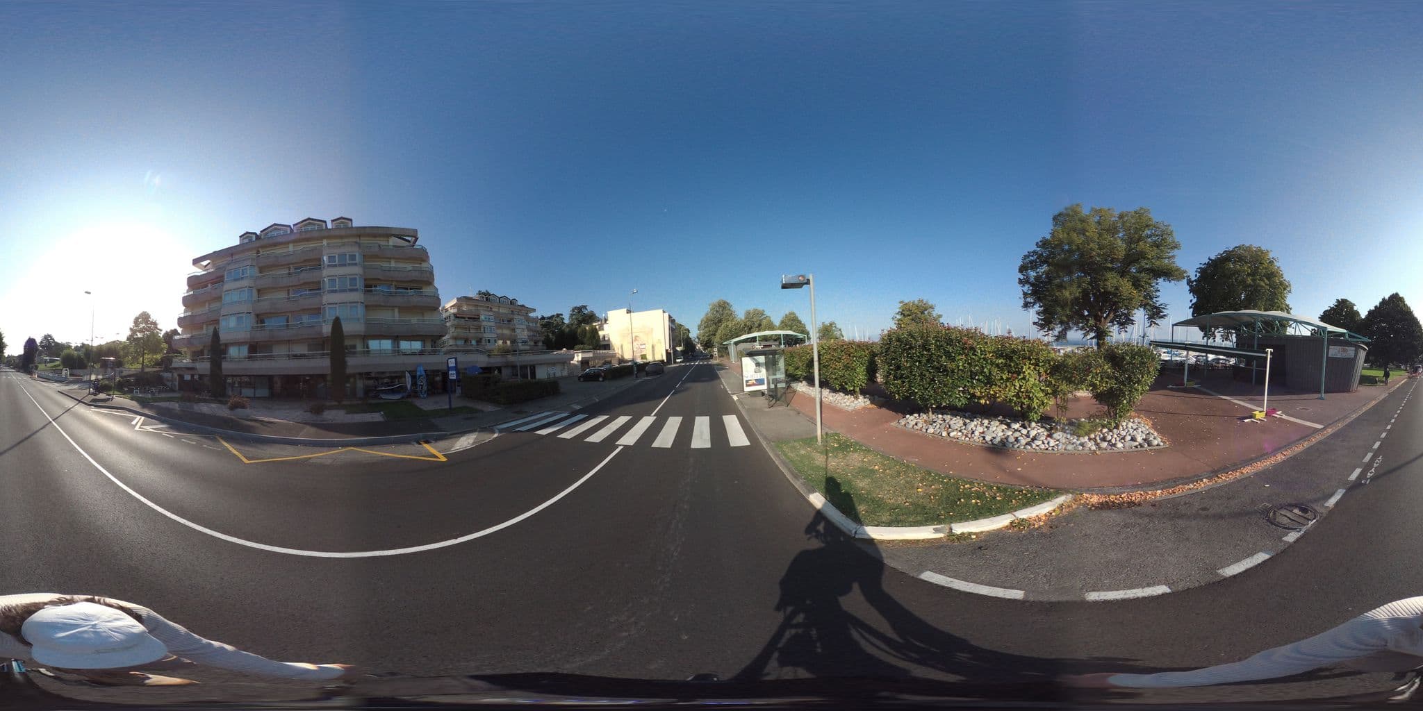 Street view near V V F Villages, Neuvecelle — © geovelo (CC BY-SA · Mapillary)
