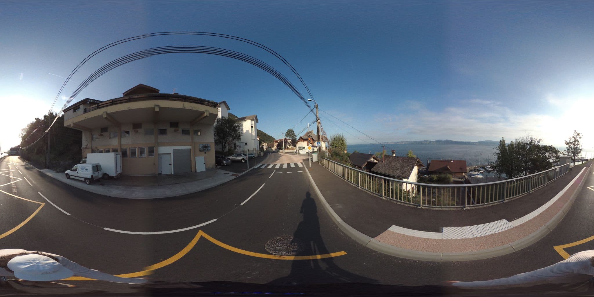 Street view near Hôtel les Terrasses, Lugrin — © geovelo (CC BY-SA · Mapillary)