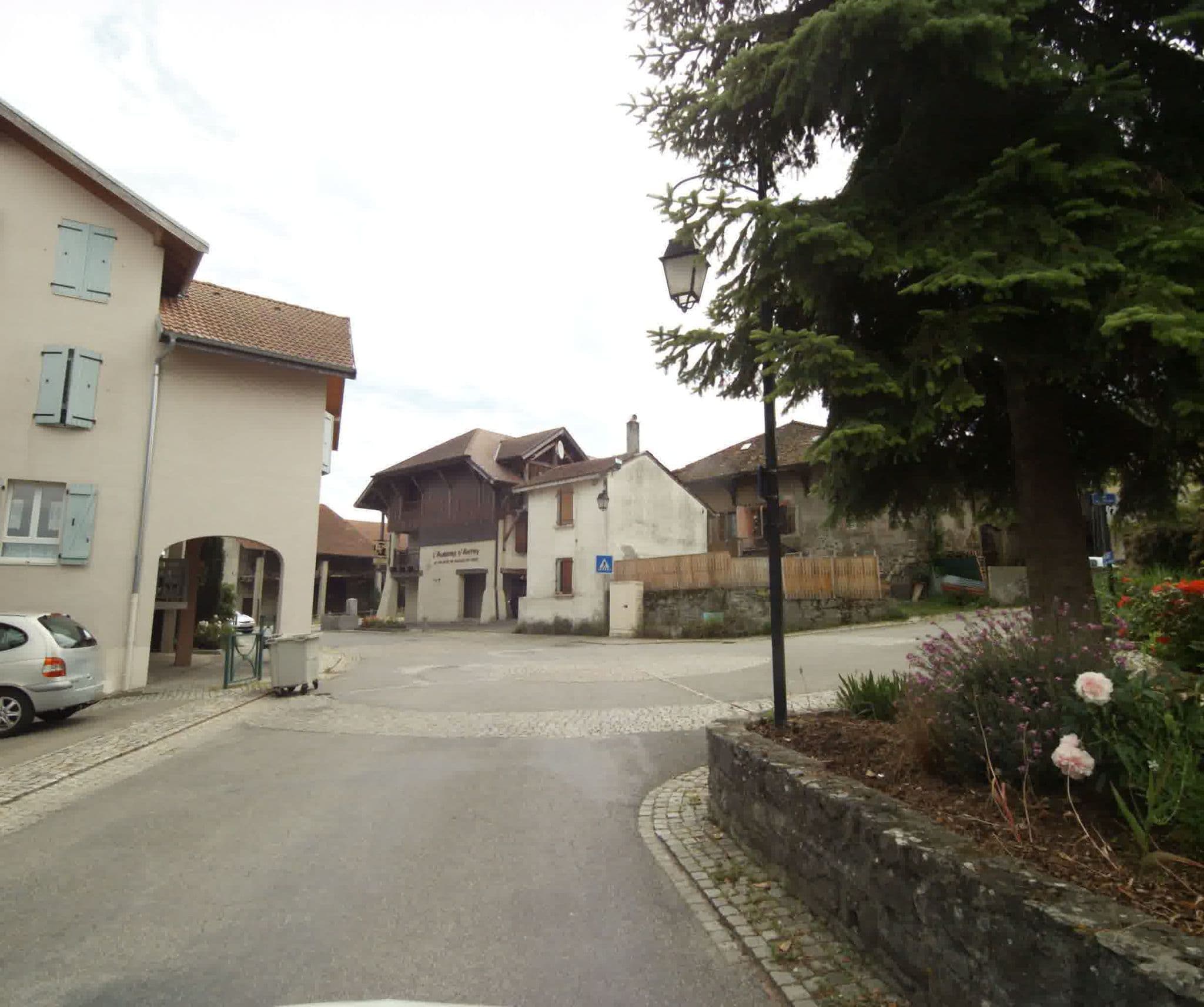Street view near La YAUTE, Anthy-sur-Léman — © sogefi (CC BY-SA · Mapillary)