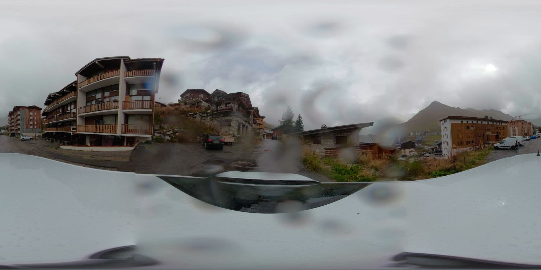 Street view near Hôtel le Levanna, Tignes — © serfim_cit_y (CC BY-SA · Mapillary)