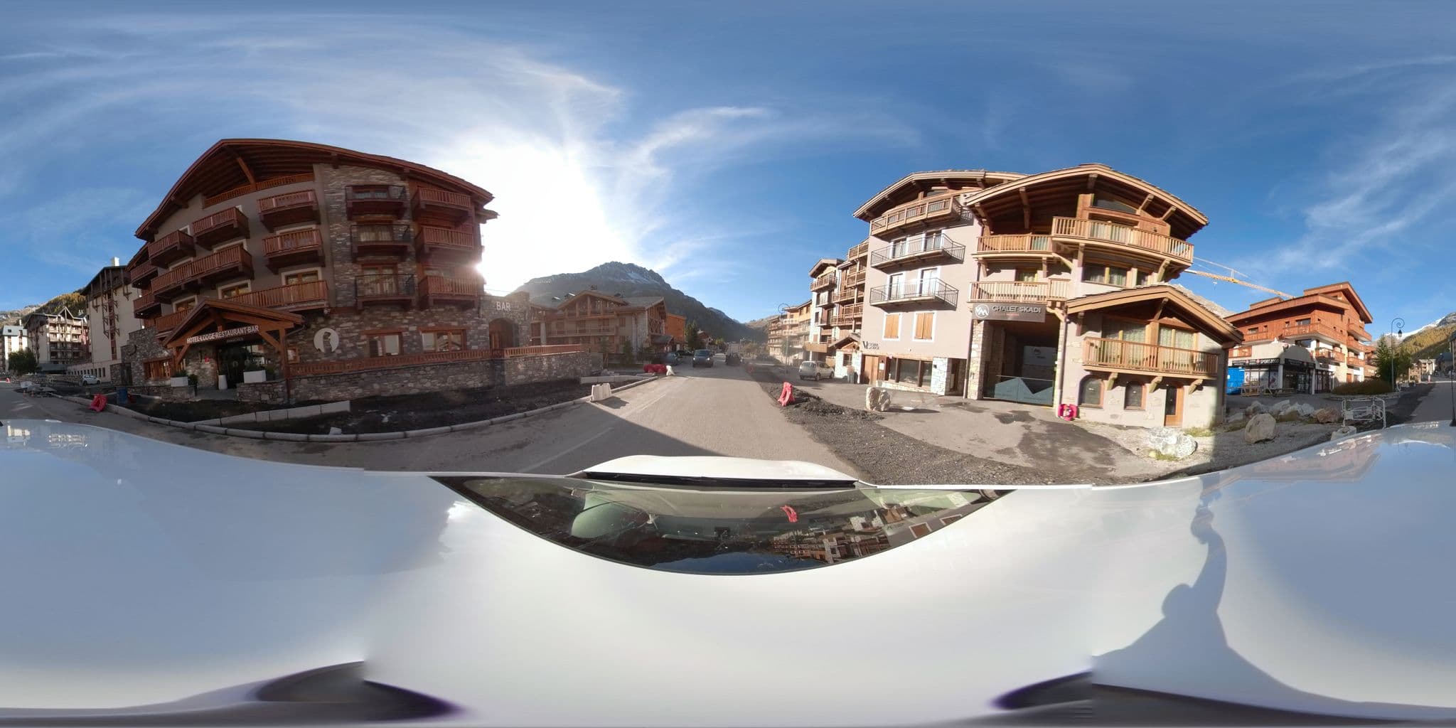 Street view near L'Avancher, Val-d'Isère — © serfim_cit_y (CC BY-SA · Mapillary)