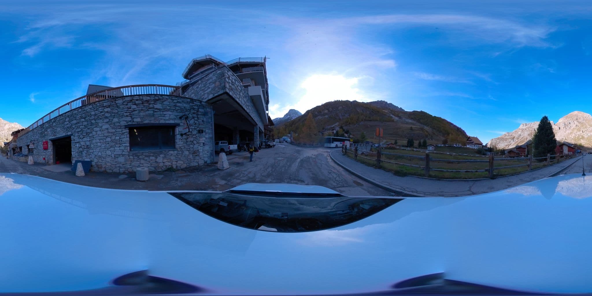 Street view near Hotel Chamois d'Or, Val-d'Isère — © serfim_cit_y (CC BY-SA · Mapillary)