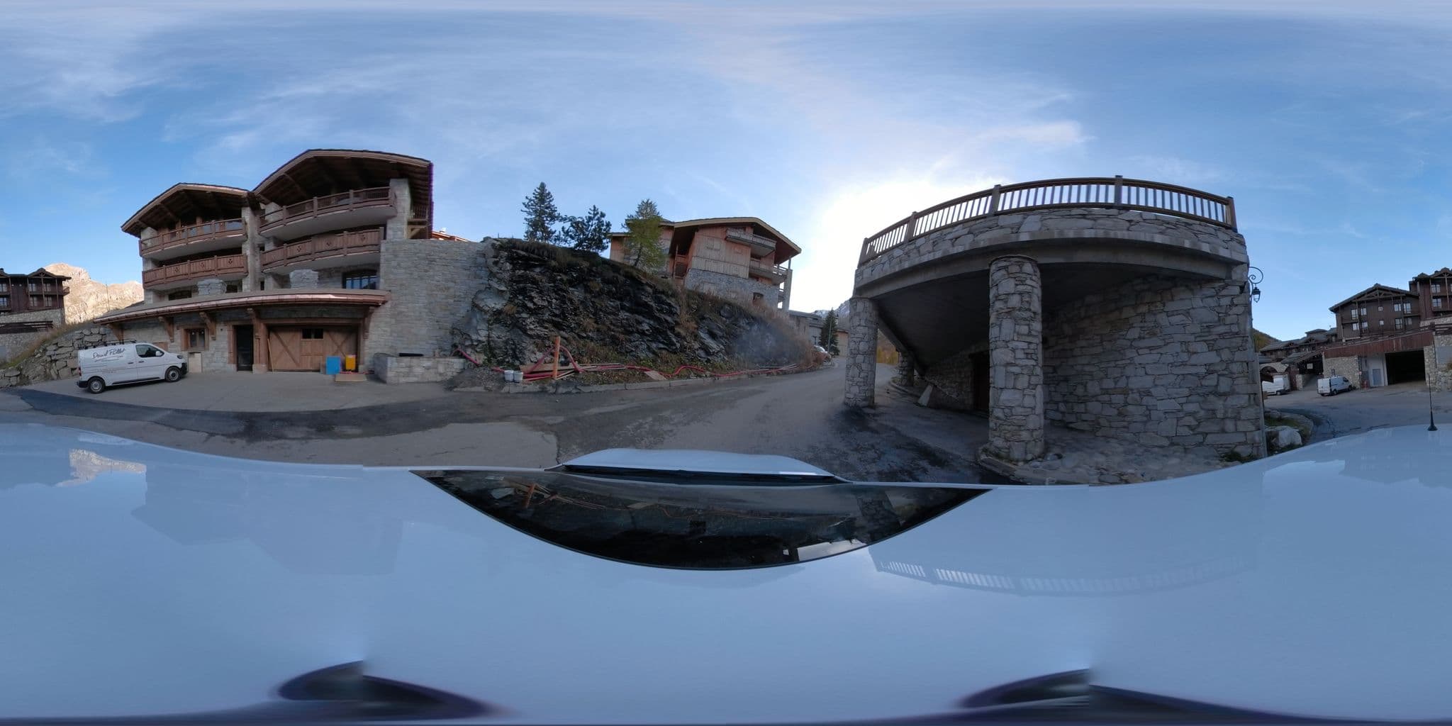 Street view near Eureka Val Residence, Val-d'Isère — © serfim_cit_y (CC BY-SA · Mapillary)