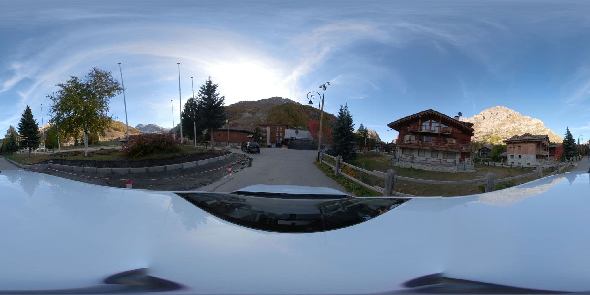 Street view near Sakura, Val-d'Isère — © serfim_cit_y (CC BY-SA · Mapillary)
