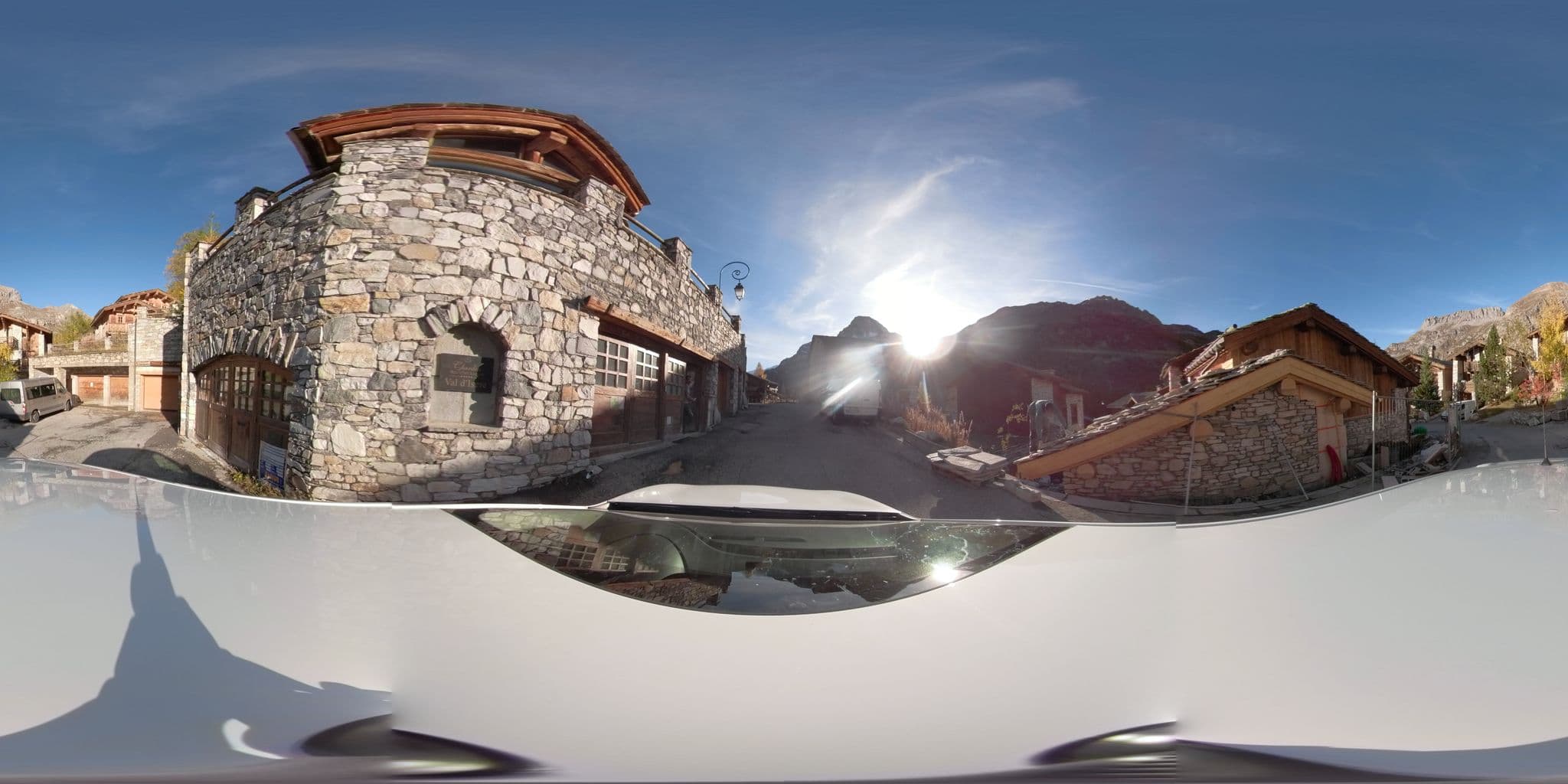 Street view near Chalet Arabella, Val-d'Isère — © serfim_cit_y (CC BY-SA · Mapillary)