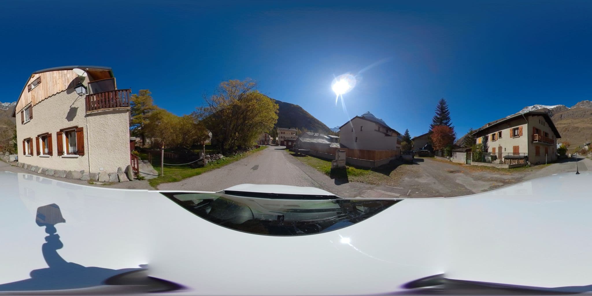 Street view near Appartement le Ribon Hôtel la vanoise, Val-d'Isère — © serfim_cit_y (CC BY-SA · Mapillary)