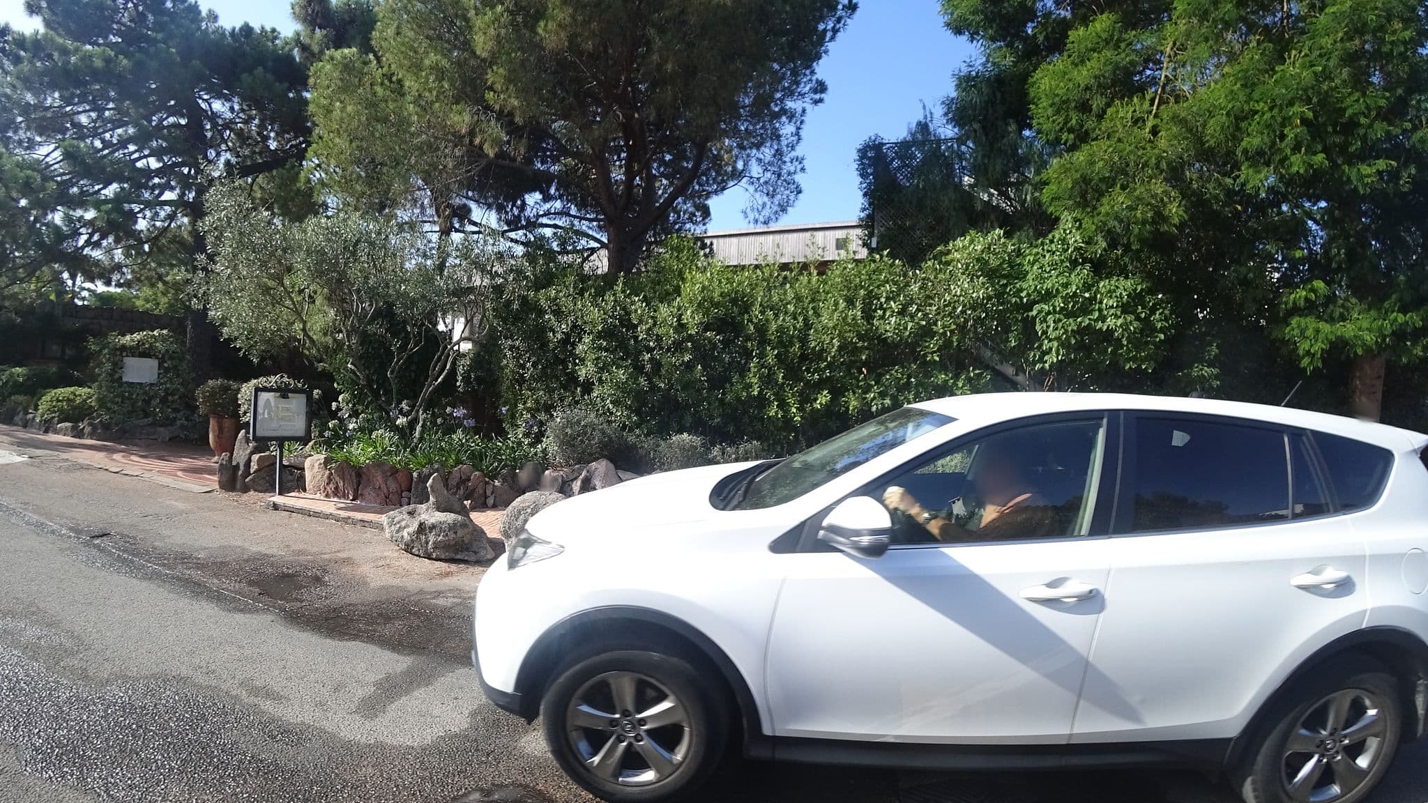 Street view near Grand Hotel de Cala Rossa, Porto-Vecchio — © yod4z (CC BY-SA · Mapillary)