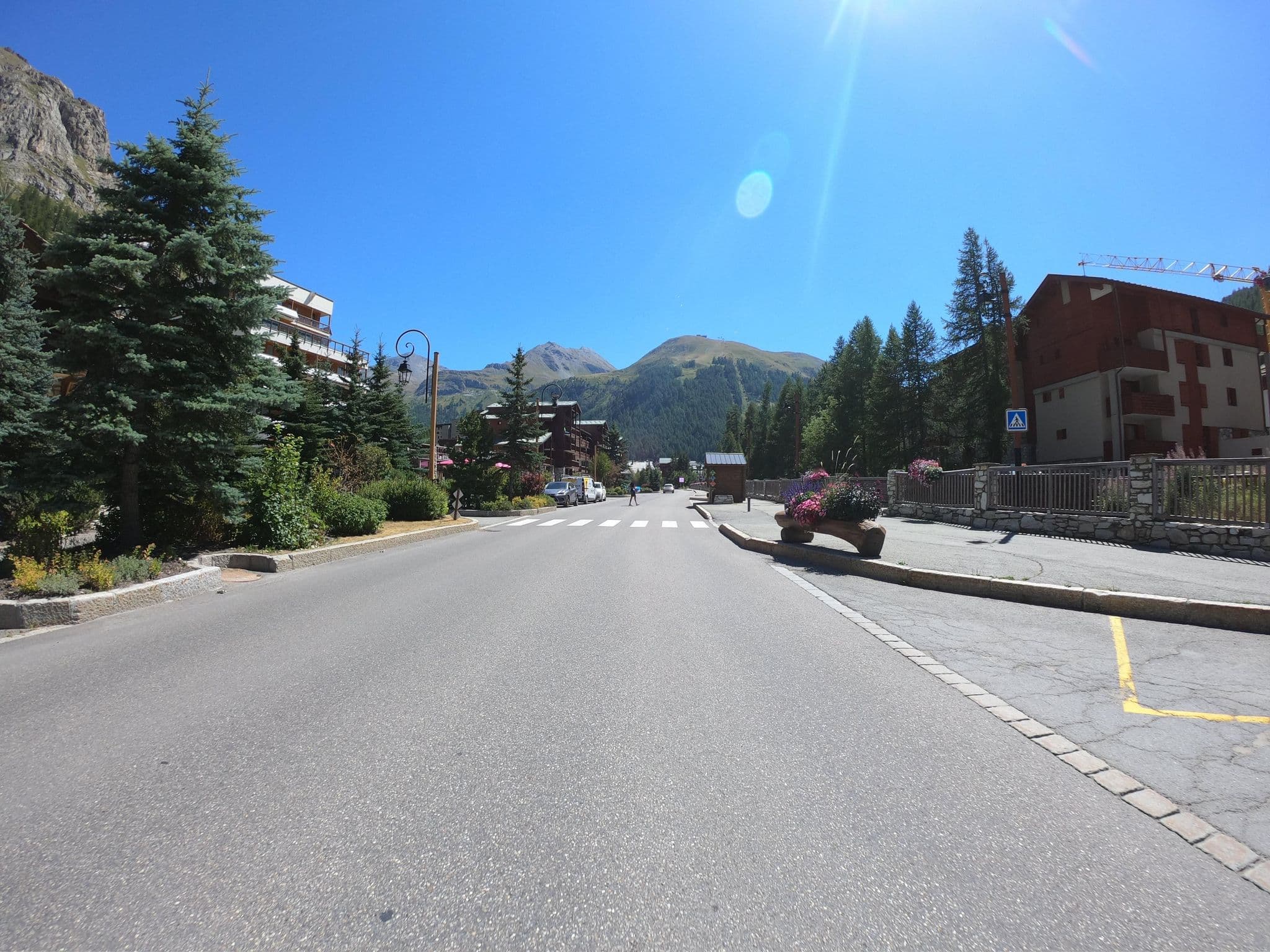 Street view near Hôtel Ski Lodge la Bailletta, Val-d'Isère — © joostjakob (CC BY-SA · Mapillary)