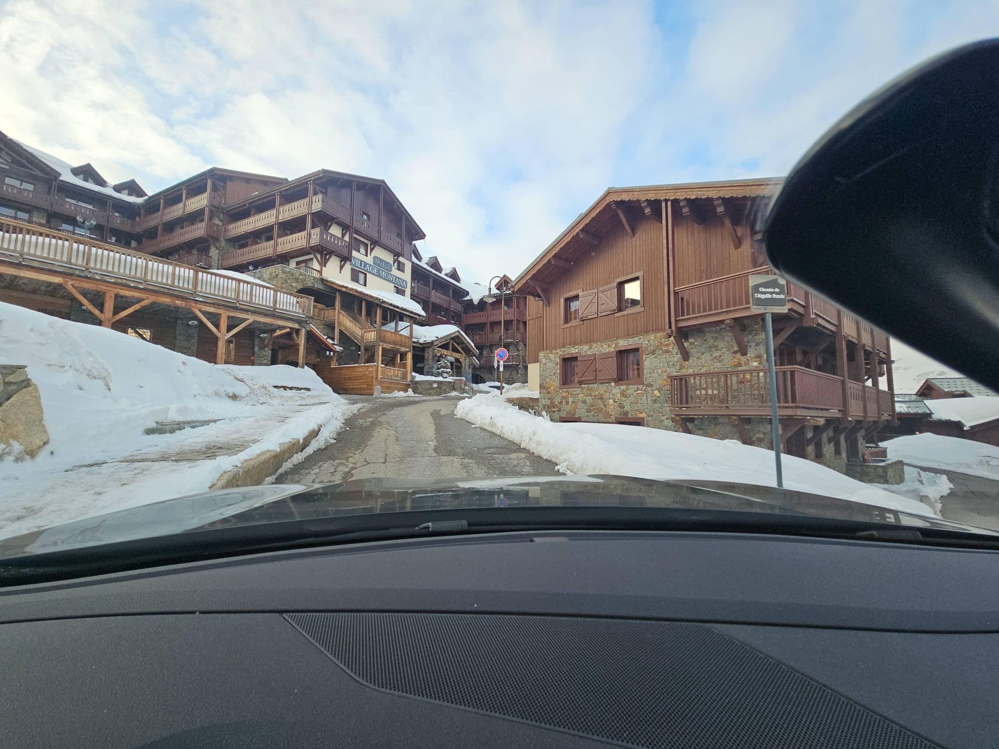 Street view near kamer 203 met kut wifi, Tignes — © toho (CC BY-SA · Mapillary)
