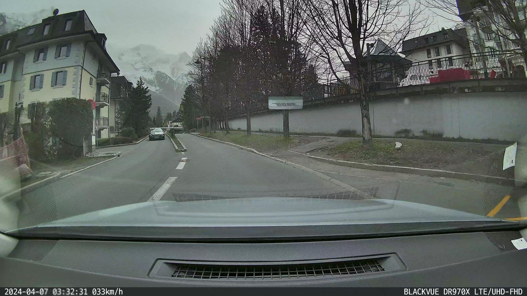 Street view near Apartment Staddon, Chamonix-Mont-Blanc — © ordinatous (CC BY-SA · Mapillary)