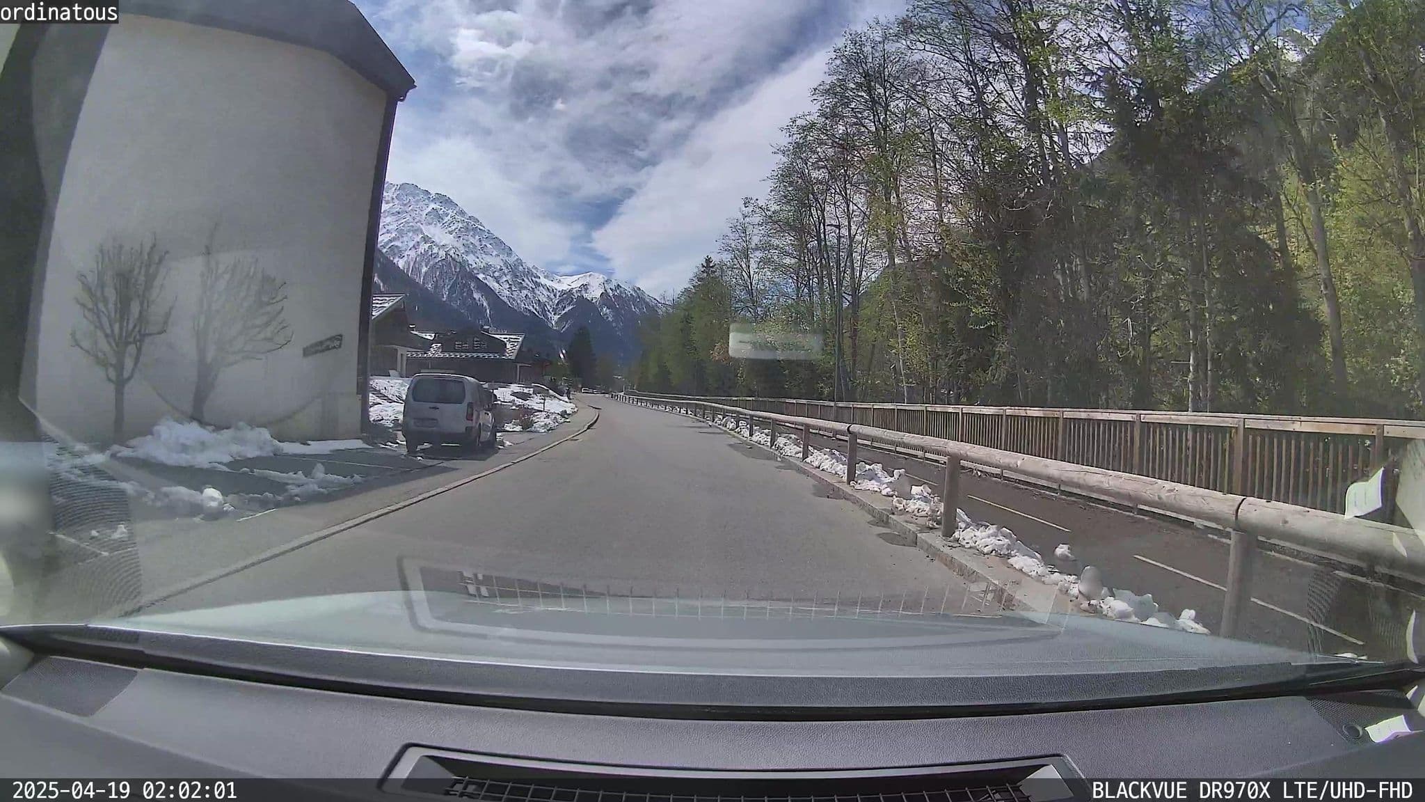 Street view near Appartement Sun Valley, Chamonix-Mont-Blanc — © ordinatous (CC BY-SA · Mapillary)