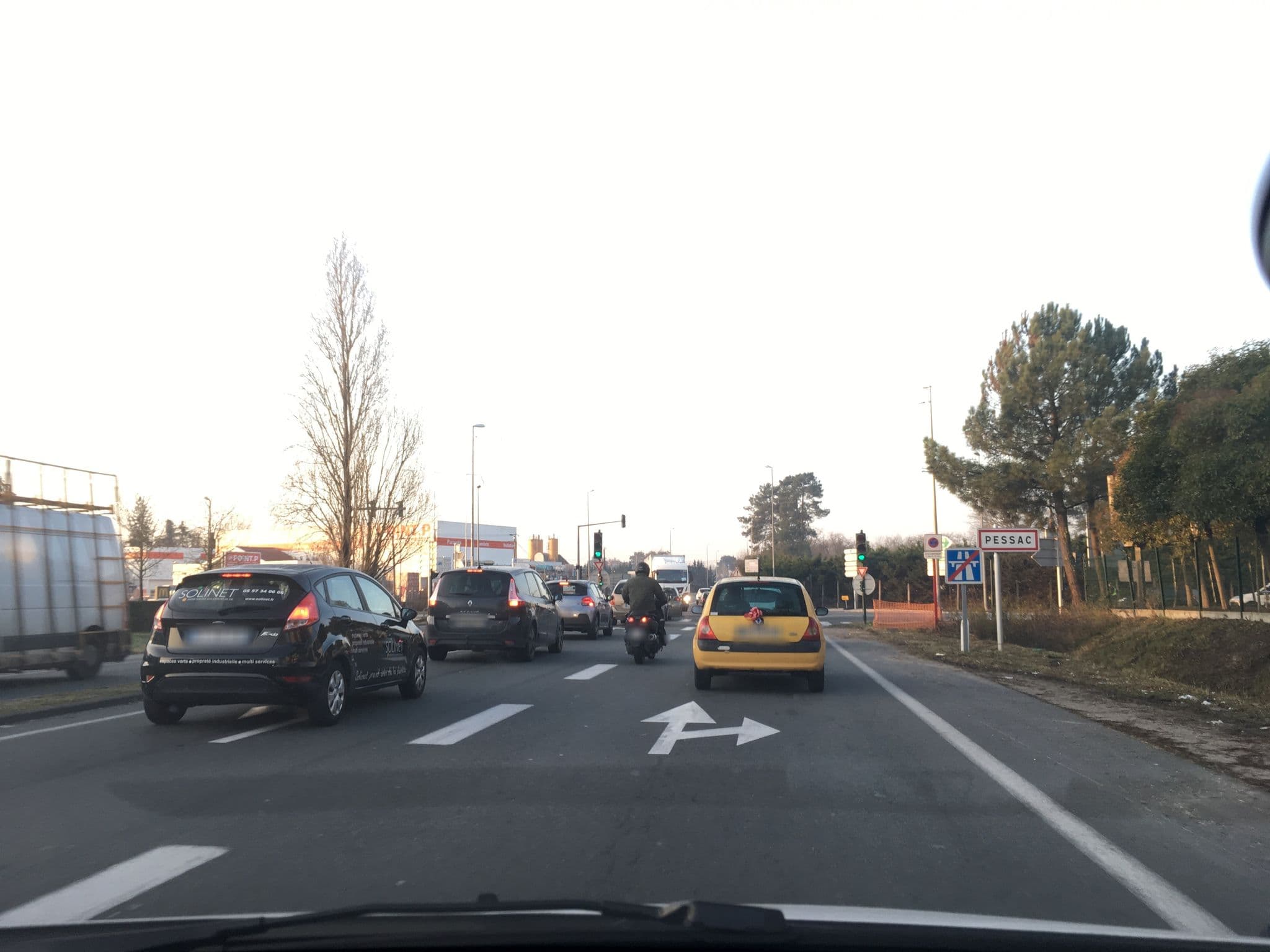 Street view near Holiday Inn, Pessac — © sank (CC BY-SA · Mapillary)
