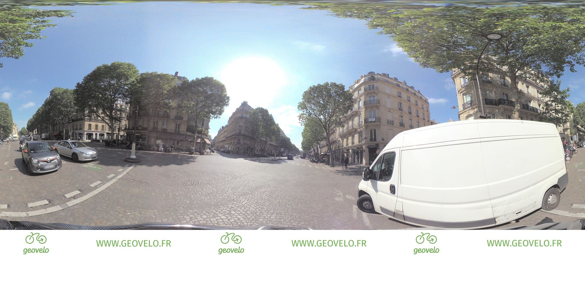 Street view near Le Lavoisier, Paris 08 Élysée