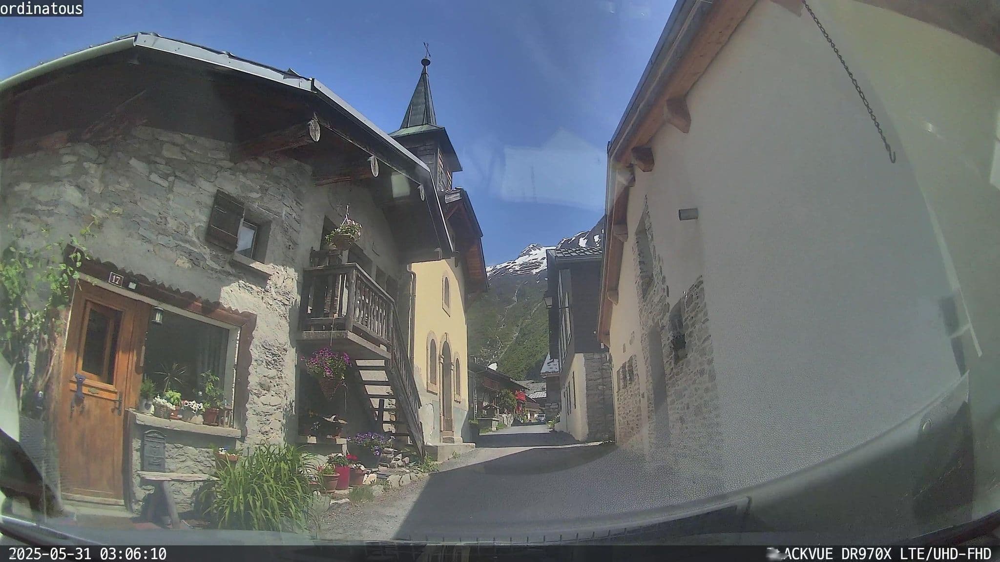 Street view near Résidence Igloo 12 Happy Rentals, Chamonix-Mont-Blanc — © ordinatous (CC BY-SA · Mapillary)