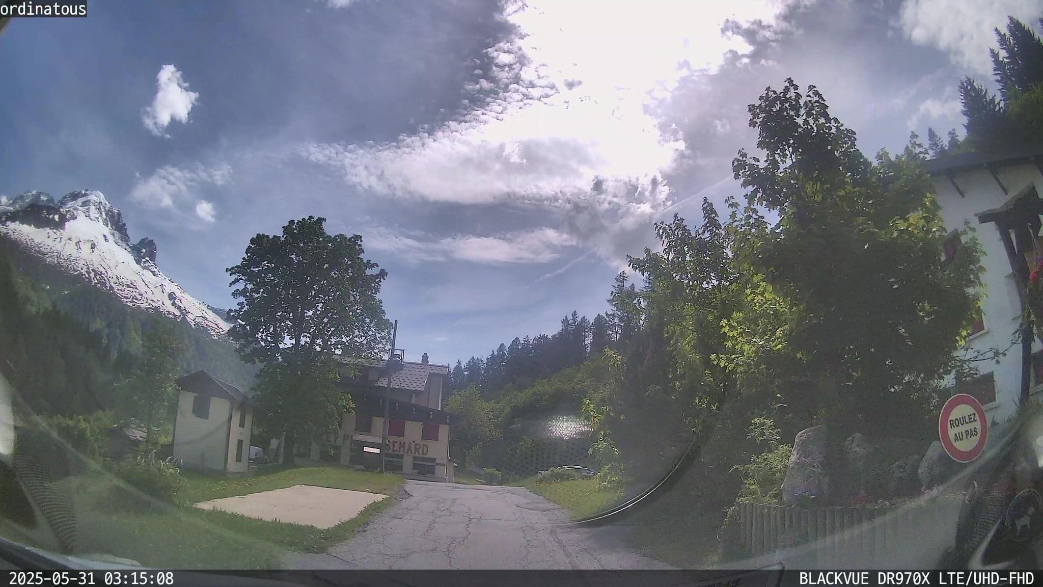 Street view near Maison Familiale Pierre Semard, Chamonix-Mont-Blanc — © ordinatous (CC BY-SA · Mapillary)