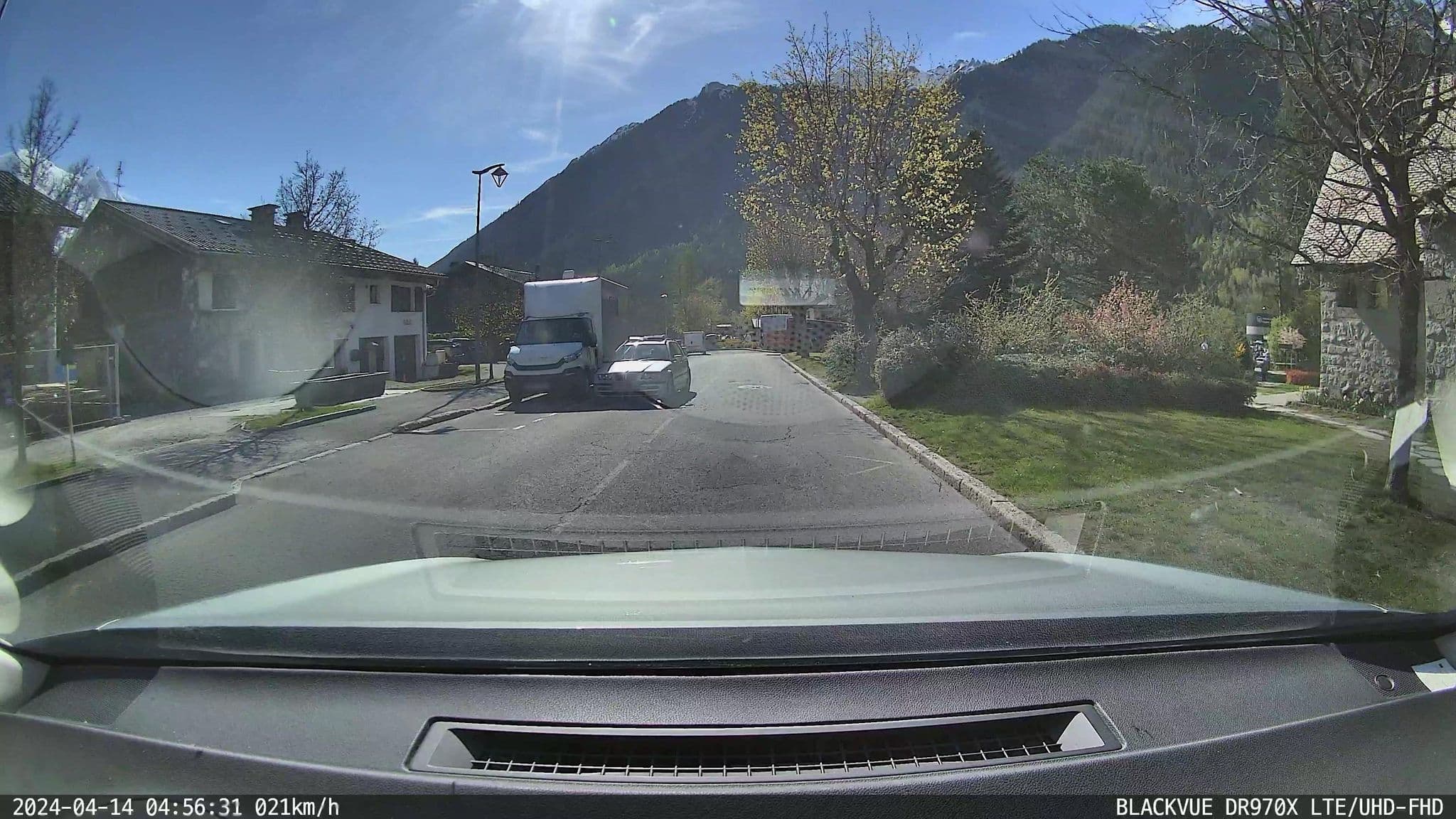 Street view near Appartments Eden Lancher 17, Chamonix-Mont-Blanc — © ordinatous (CC BY-SA · Mapillary)